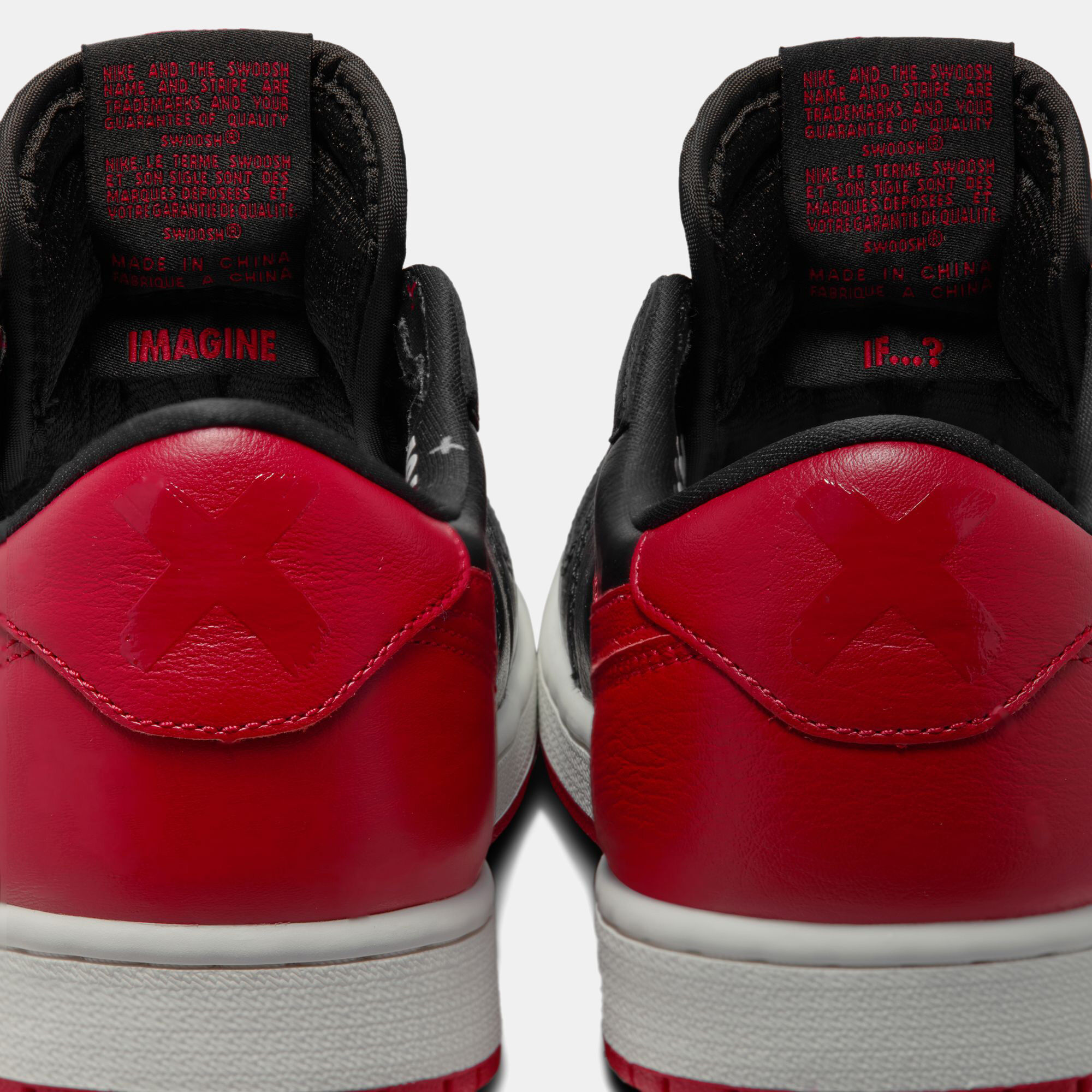 Air Jordan 1 Retro Low OG "Banned" image number 11