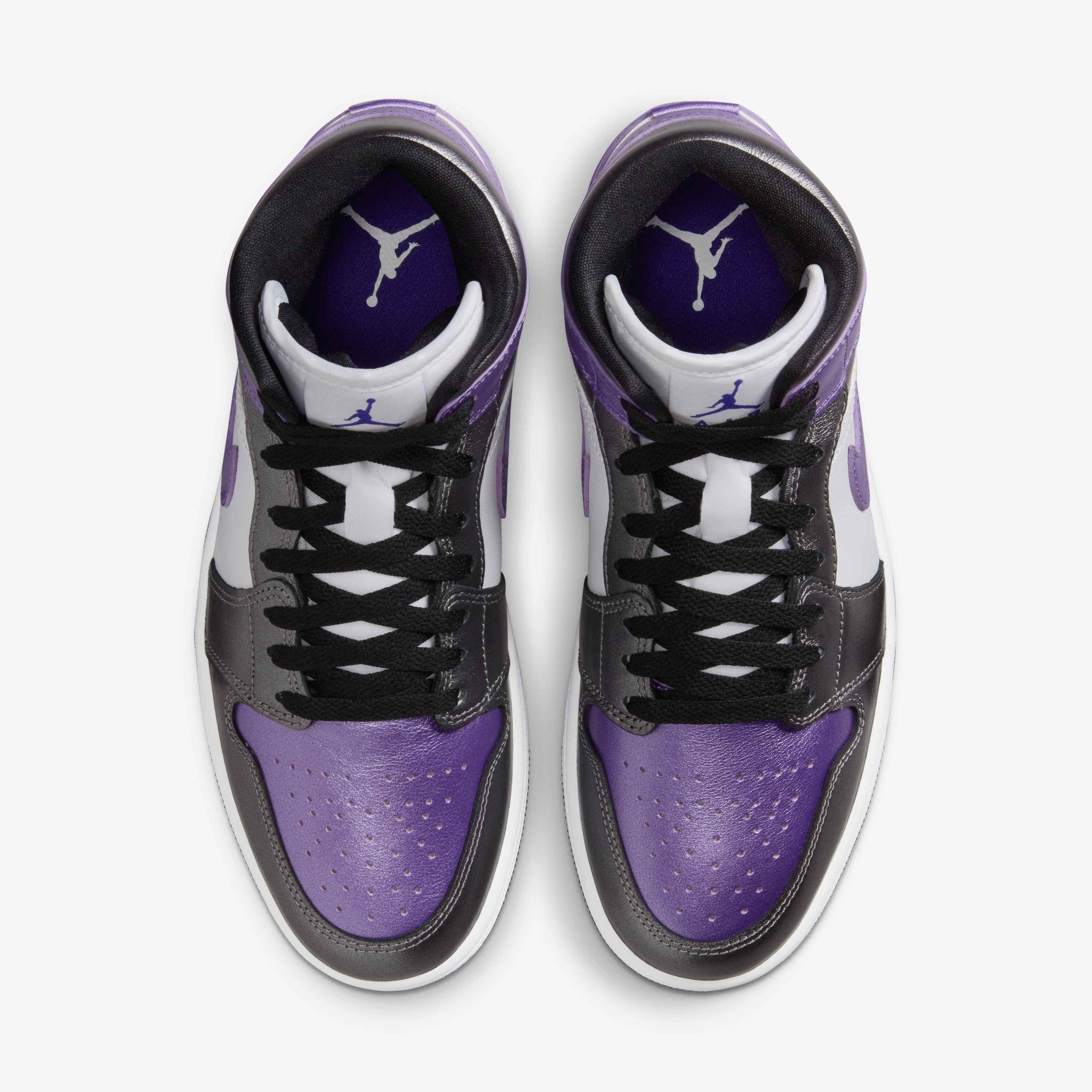 Air Jordan 1 Mid SE image number 3