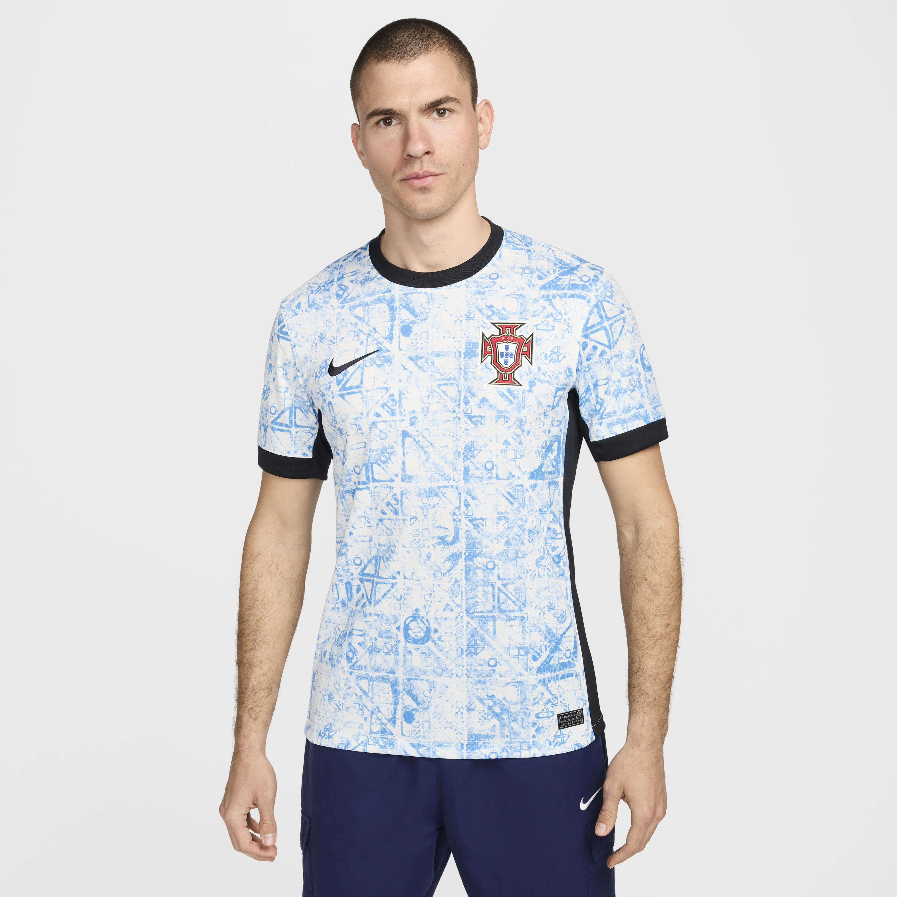 ウェア 06/07 Portugal national team Tshirt nike 2006-08 Portugal Nike Training Shirt (L)