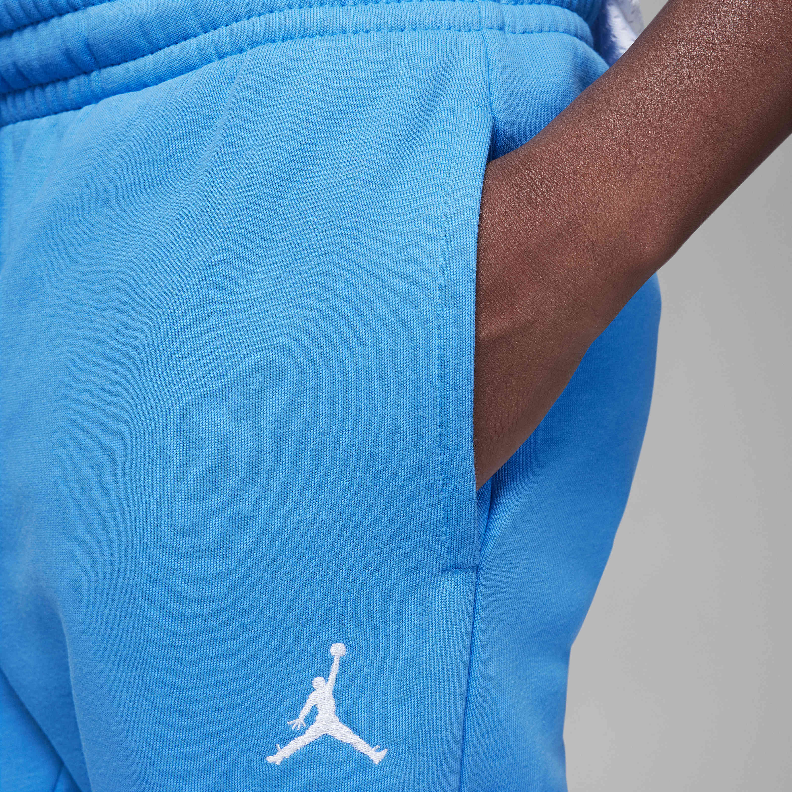 Jordan MJ Brooklyn Fleece Essentials image number 3