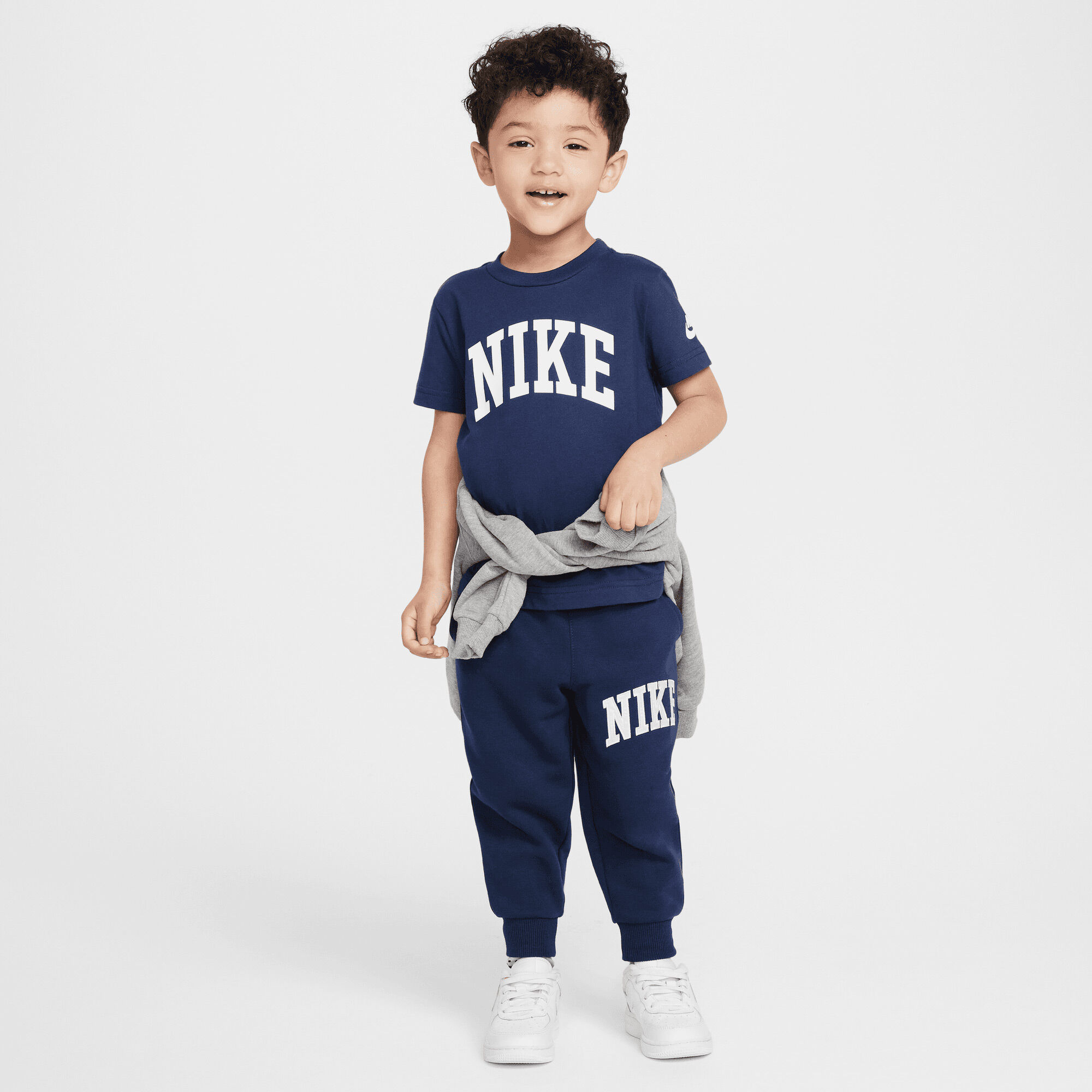 Nike Club image number 4