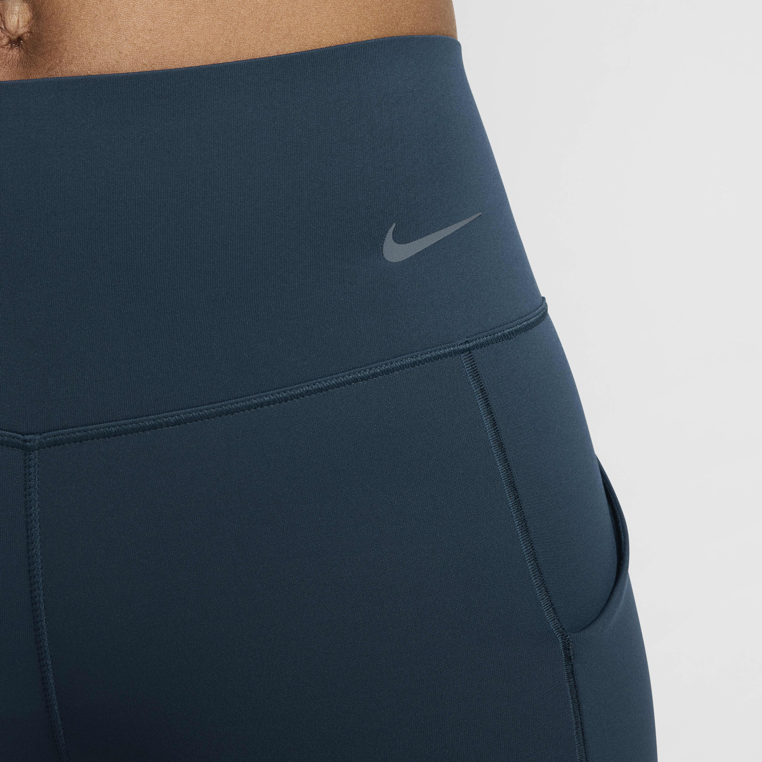Nike Universa image number 4
