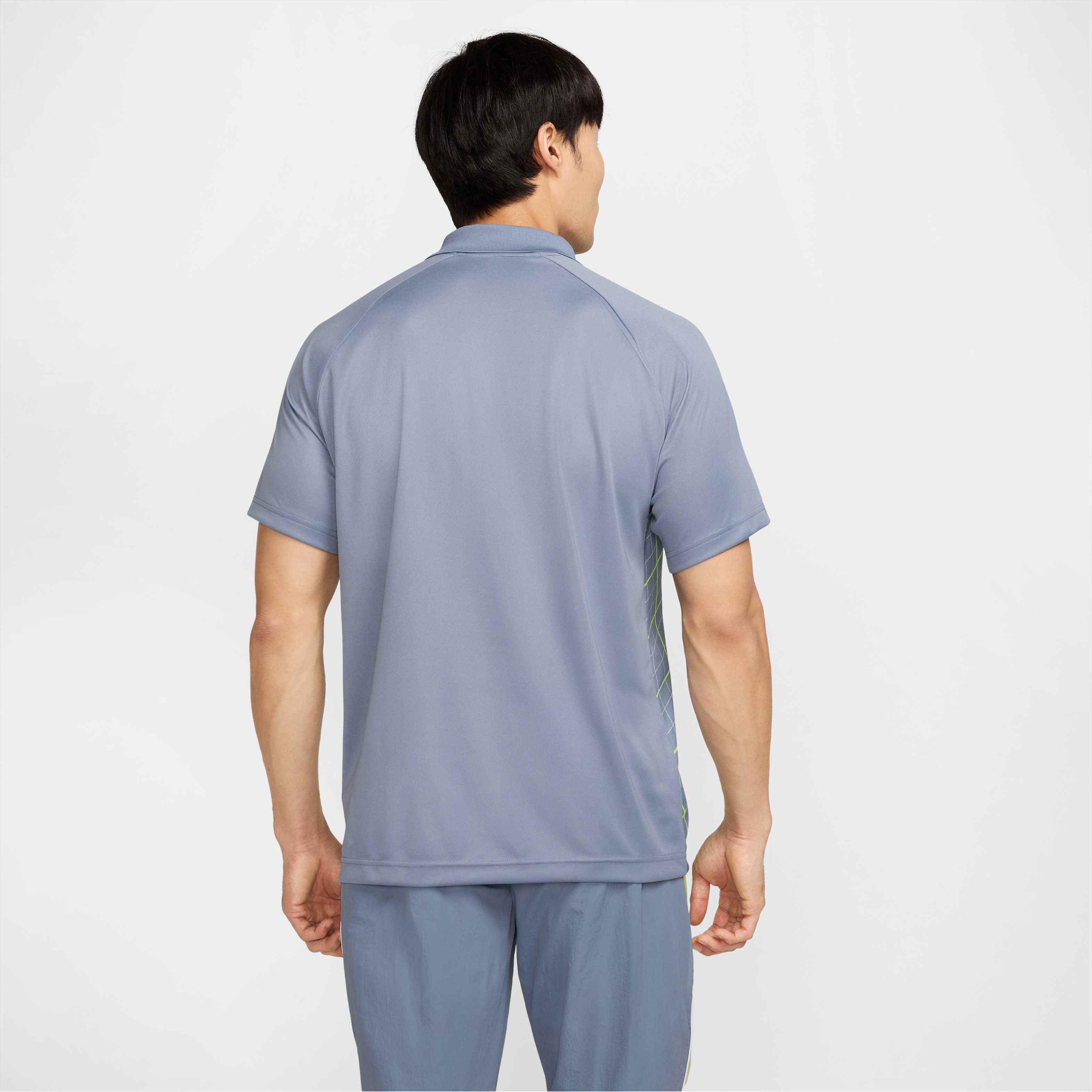 نايكي سبورتسوير image number 1