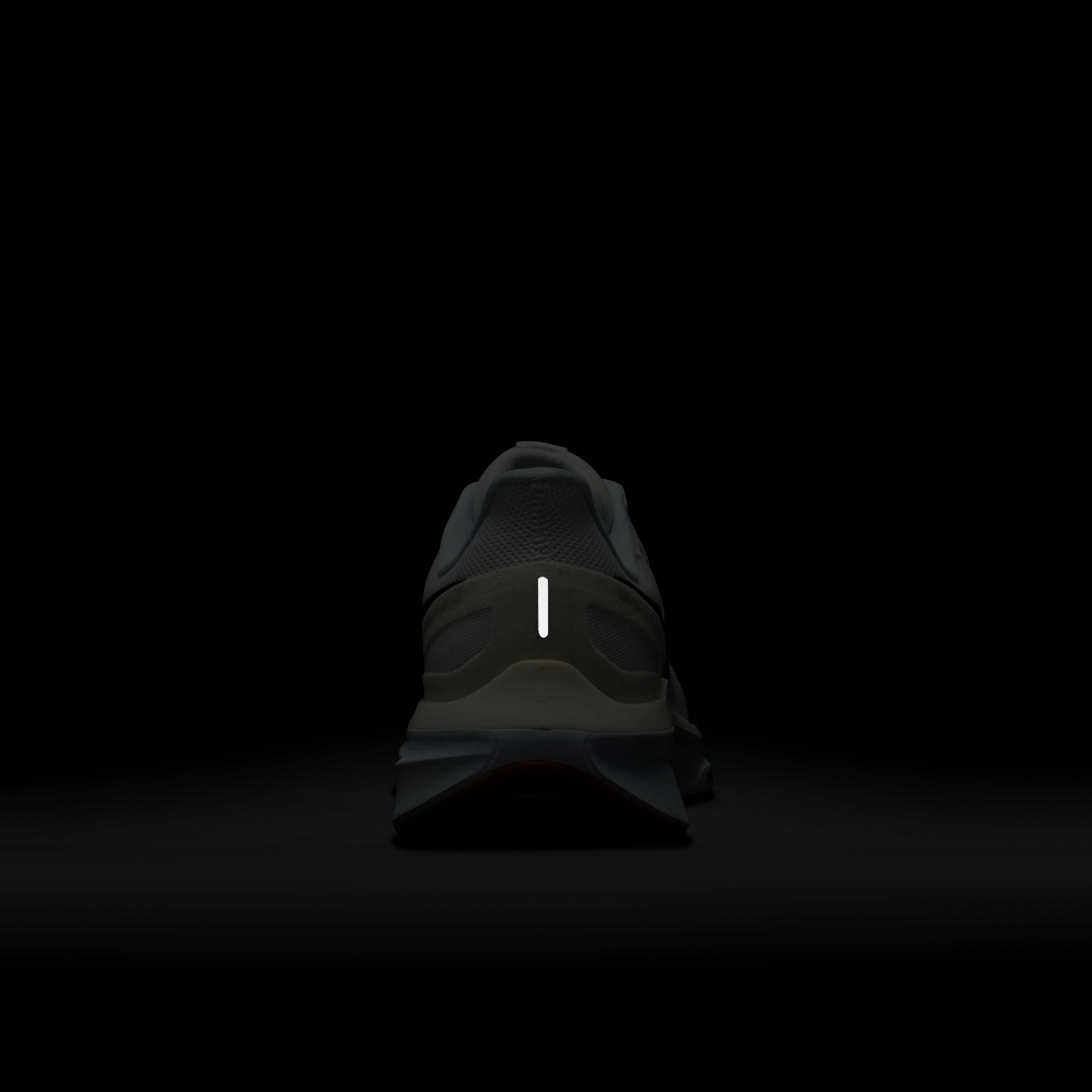 Nike Structure 25 image number 8