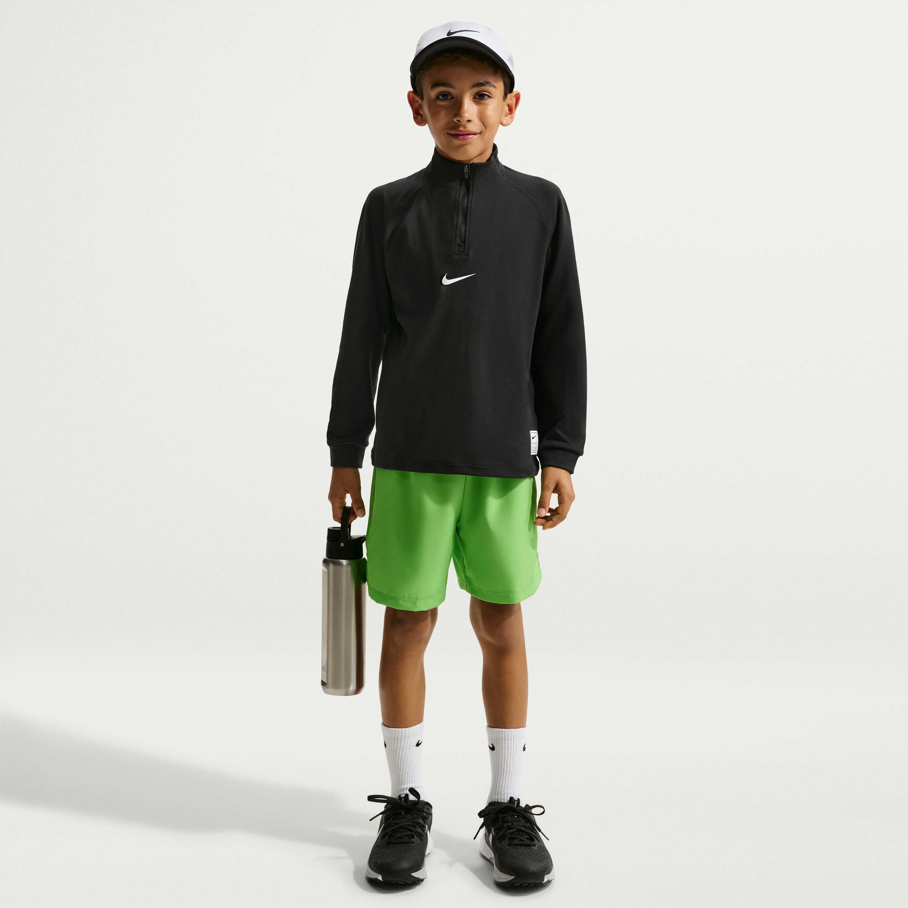 Nike Pro image number 3