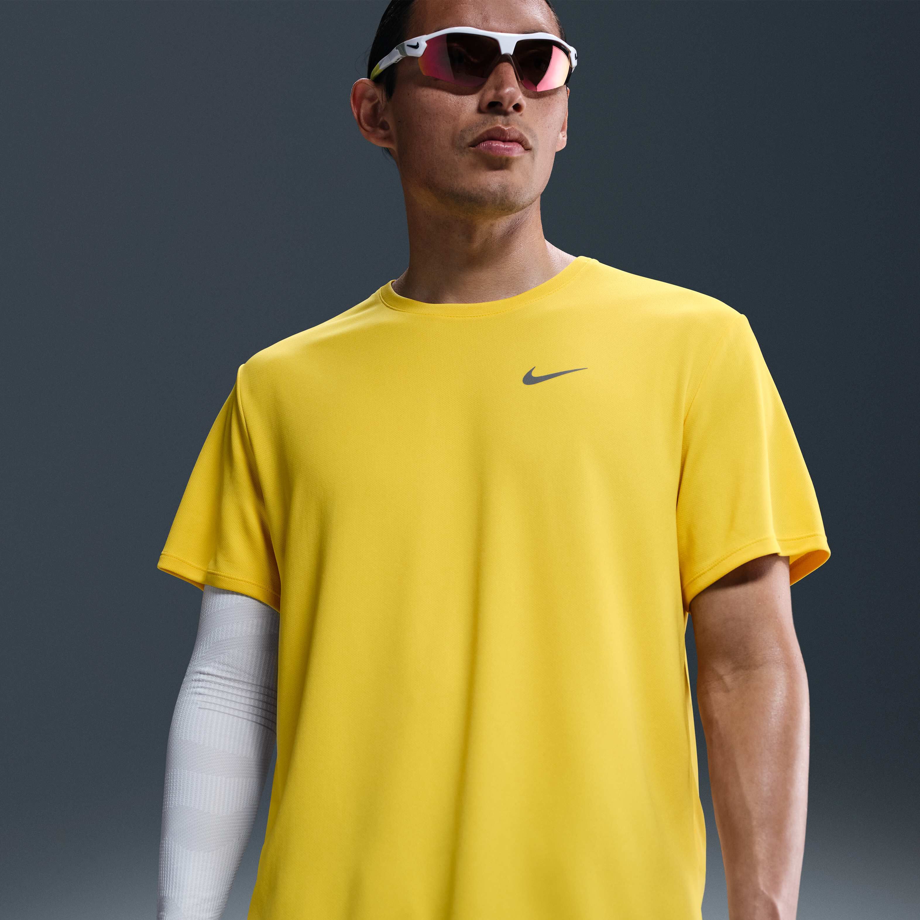Nike Miler image number 0