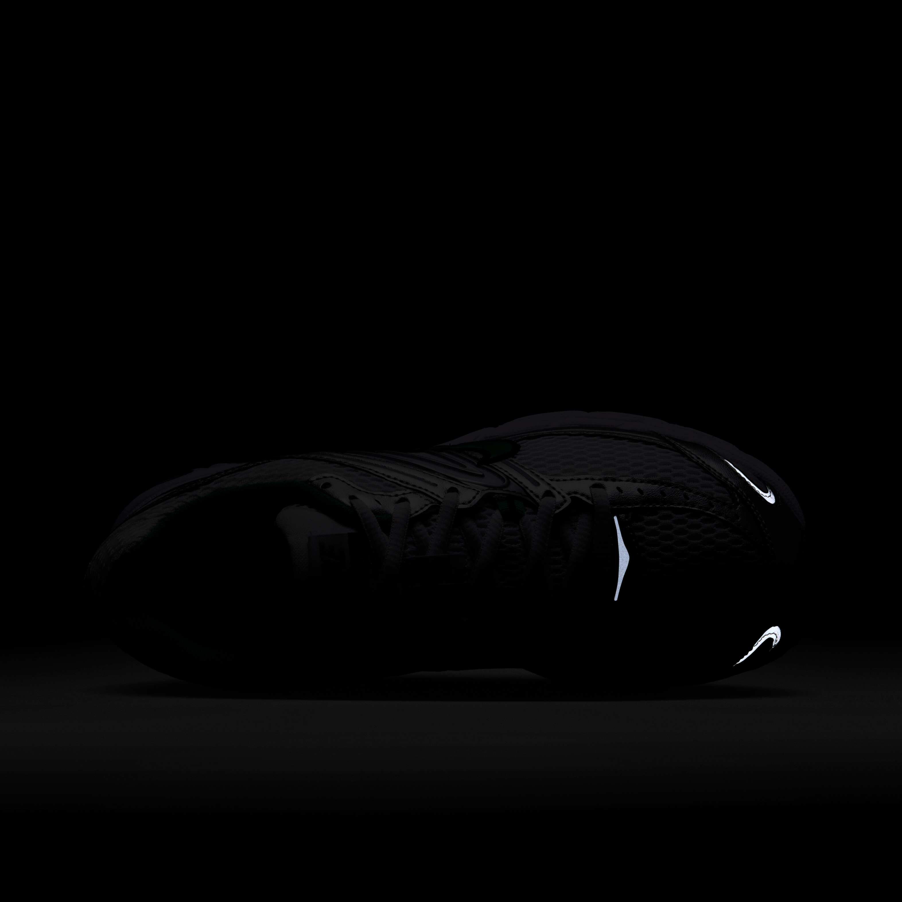 Nike Air Max Moto 2K image number 8