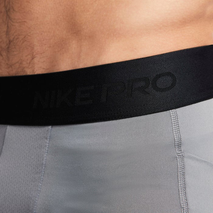 Nike Pro image number 3 Nike Pro image number 3