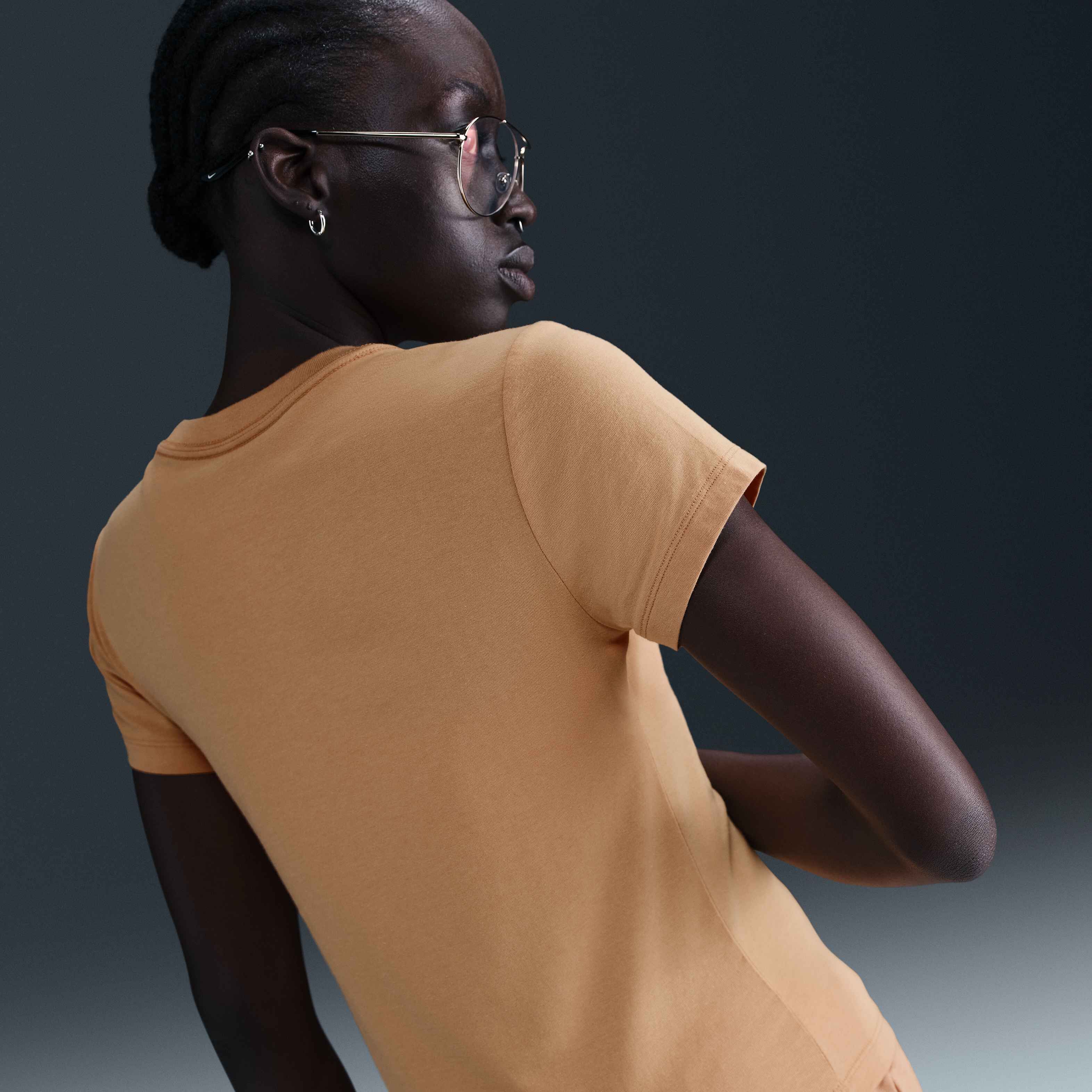 نايكي سبورتسوير تشيل نت image number 1