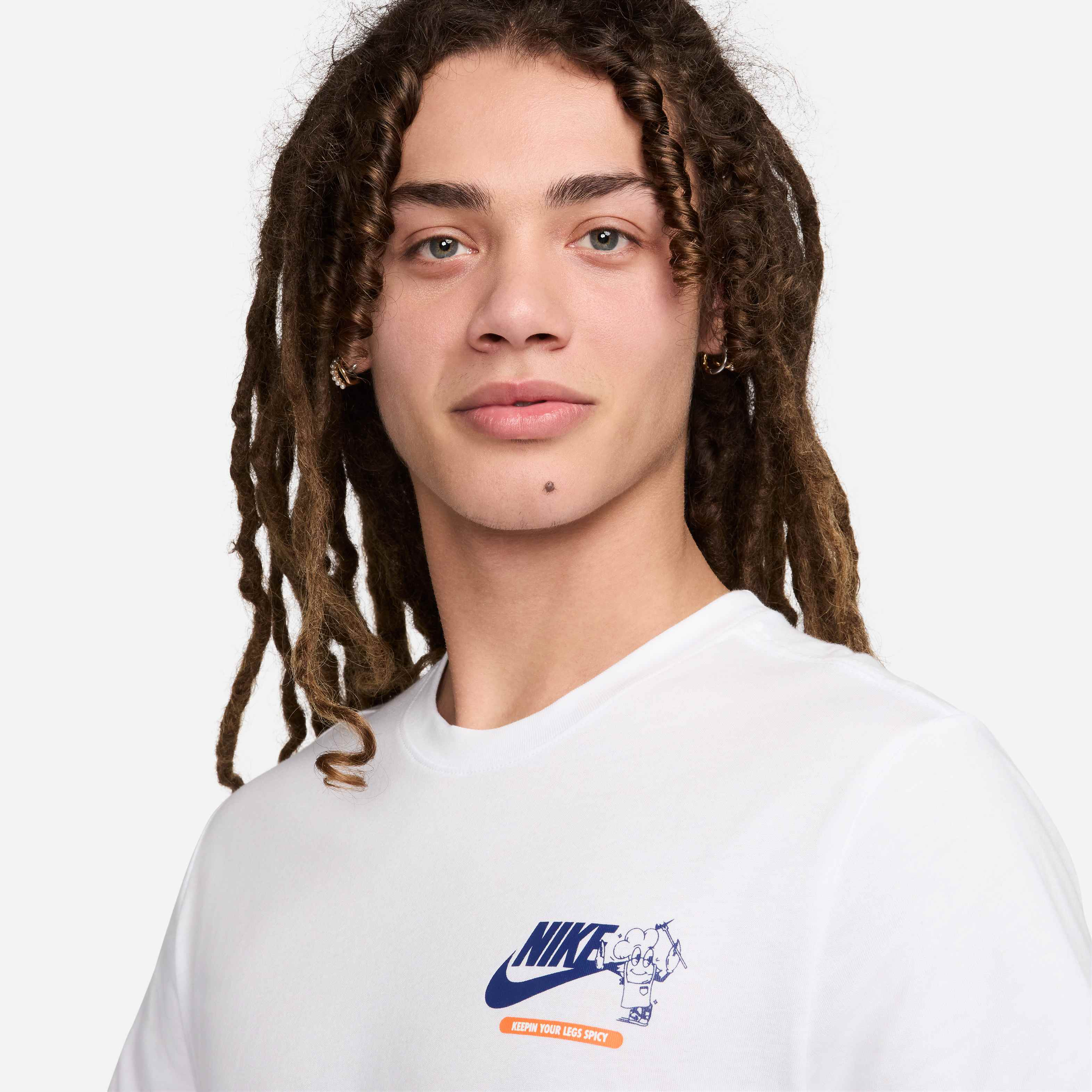 نايكي سبورتسوير image number 2