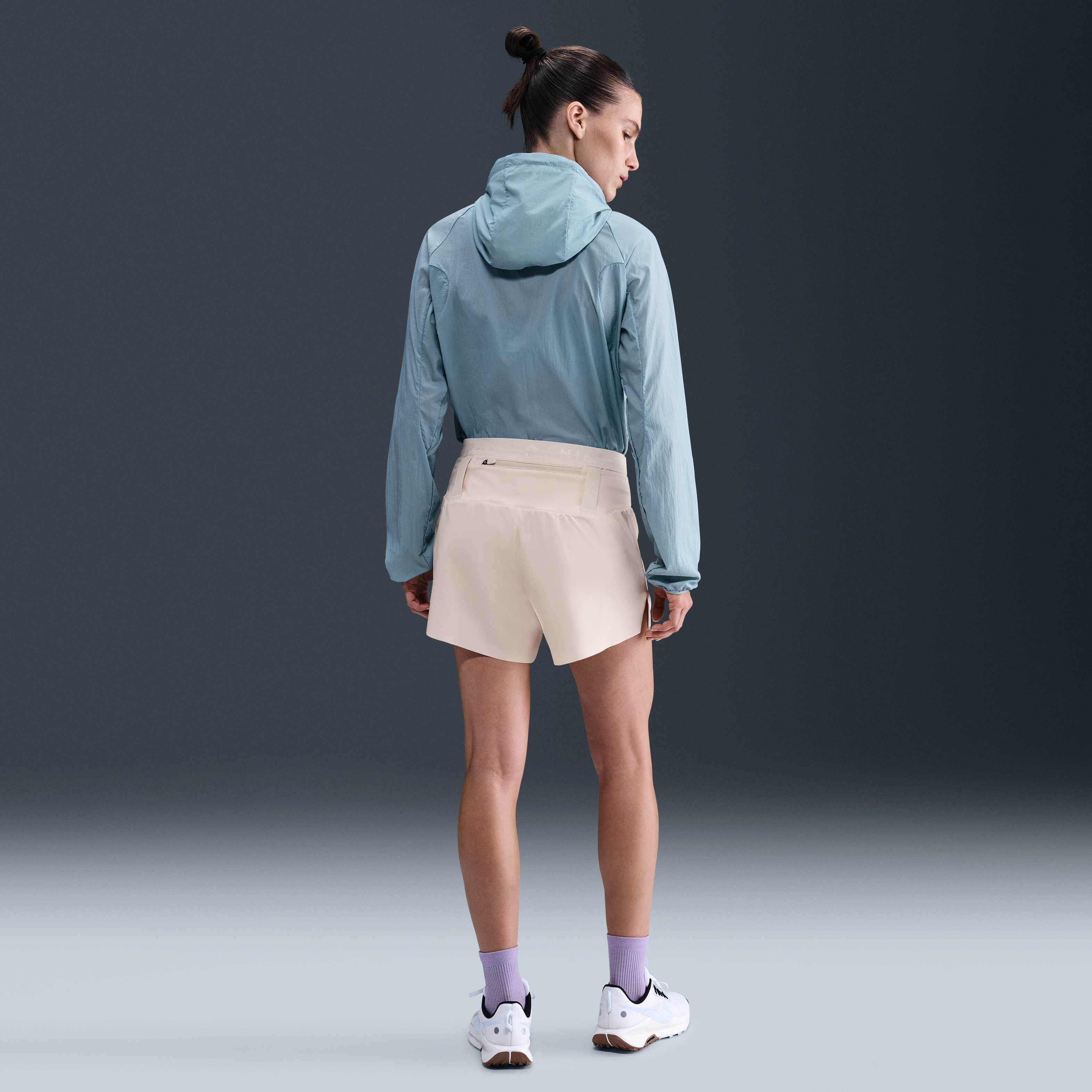 نايكي تريل image number 3