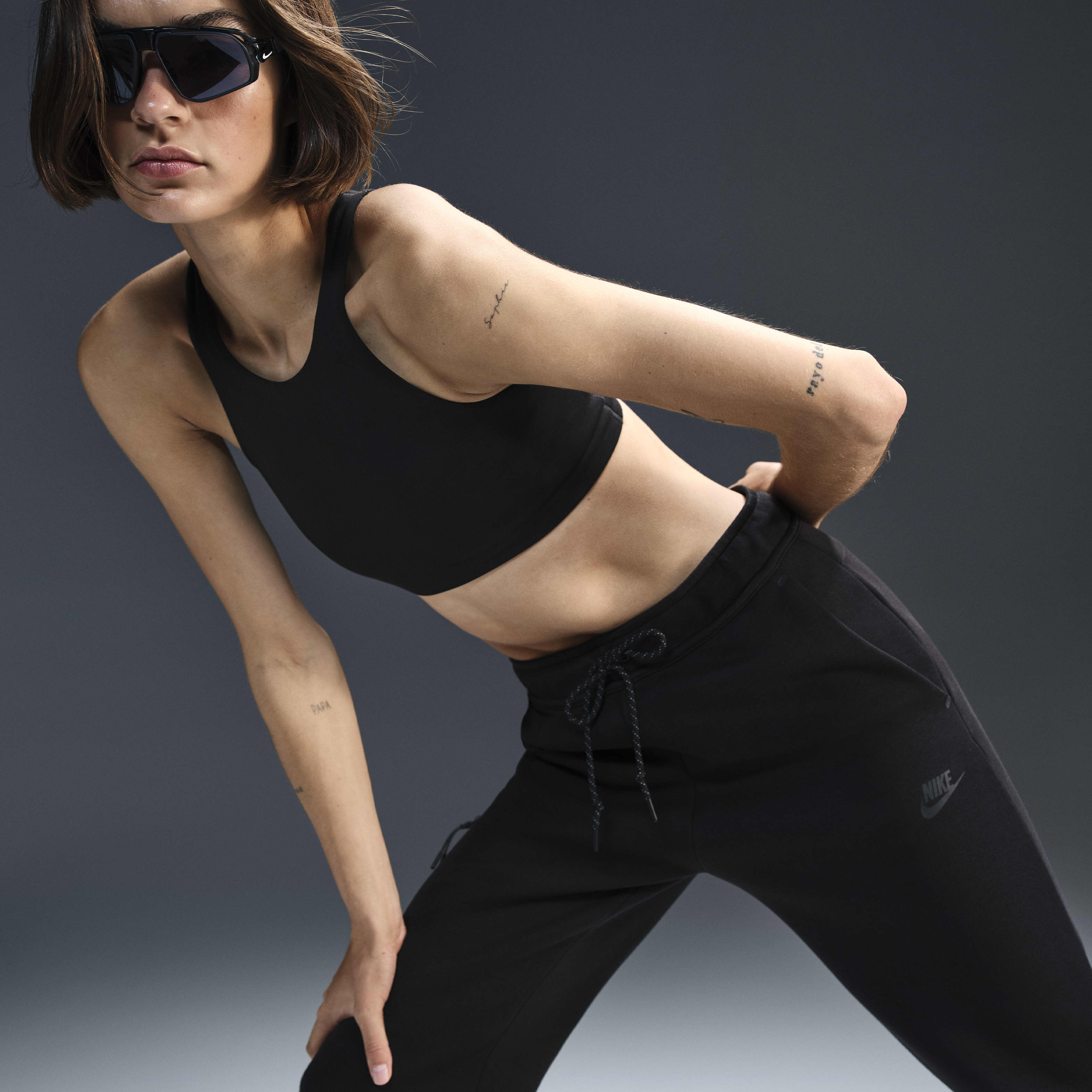 Nike Sportswear Tech Fleece image number 1