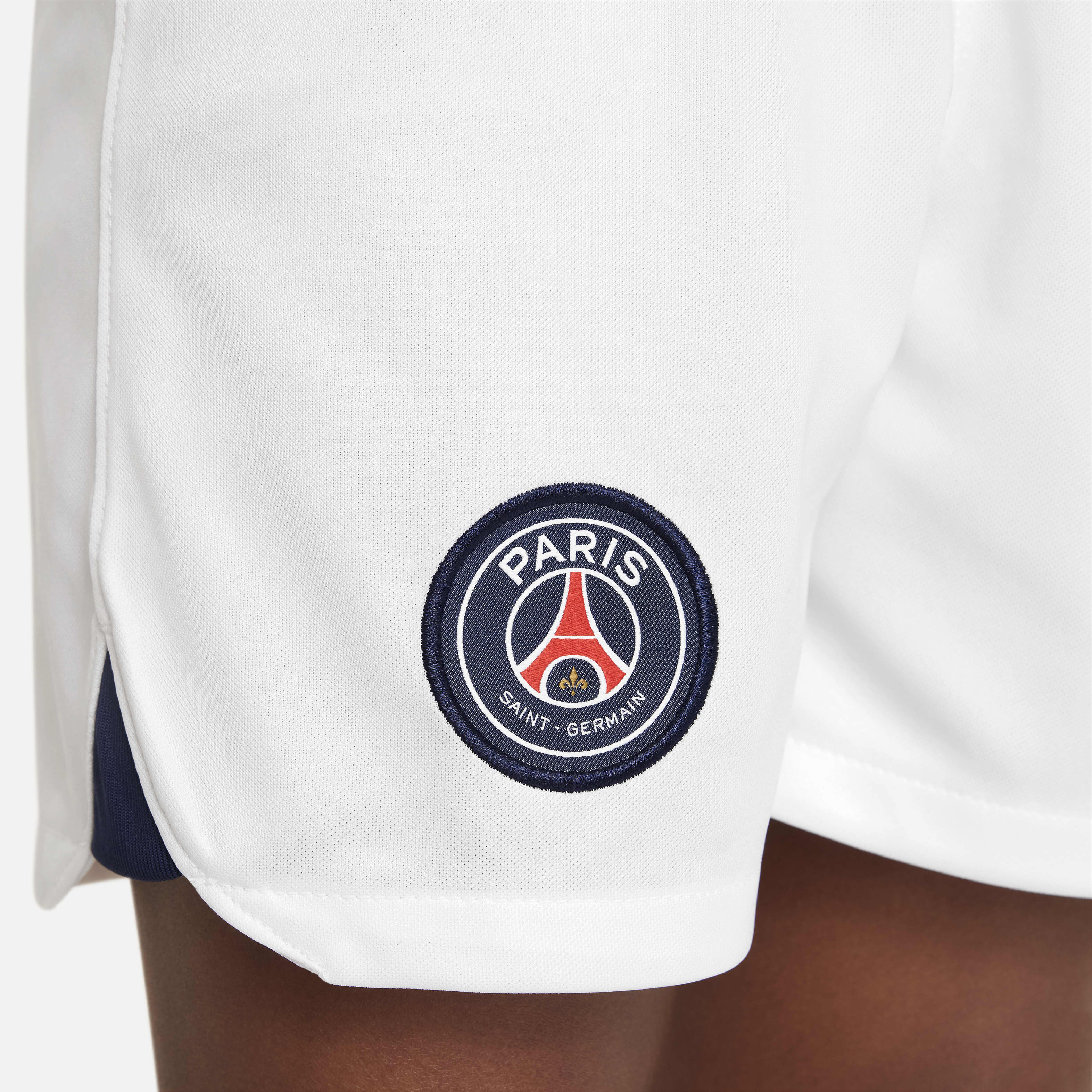 Paris Saint-Germain 2023/24 Away image number 4