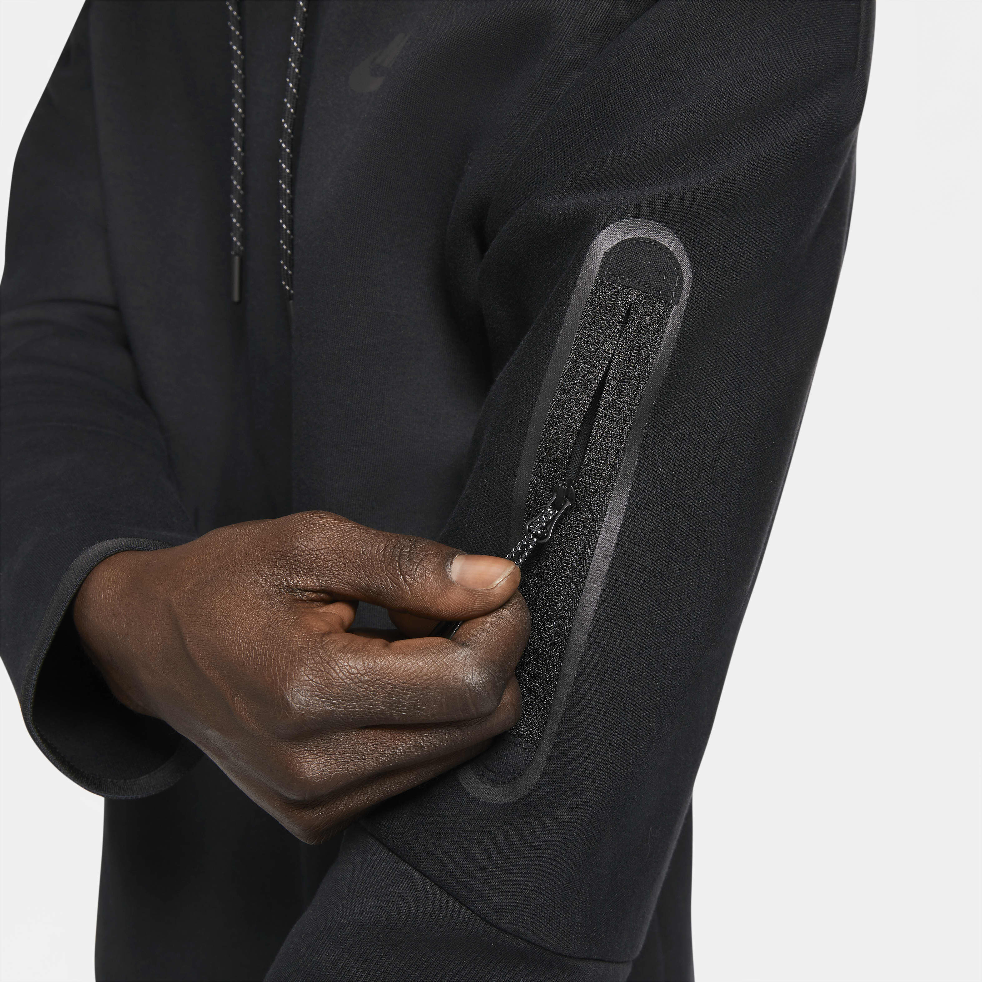 Nike Sportswear Tech Fleece image number 3