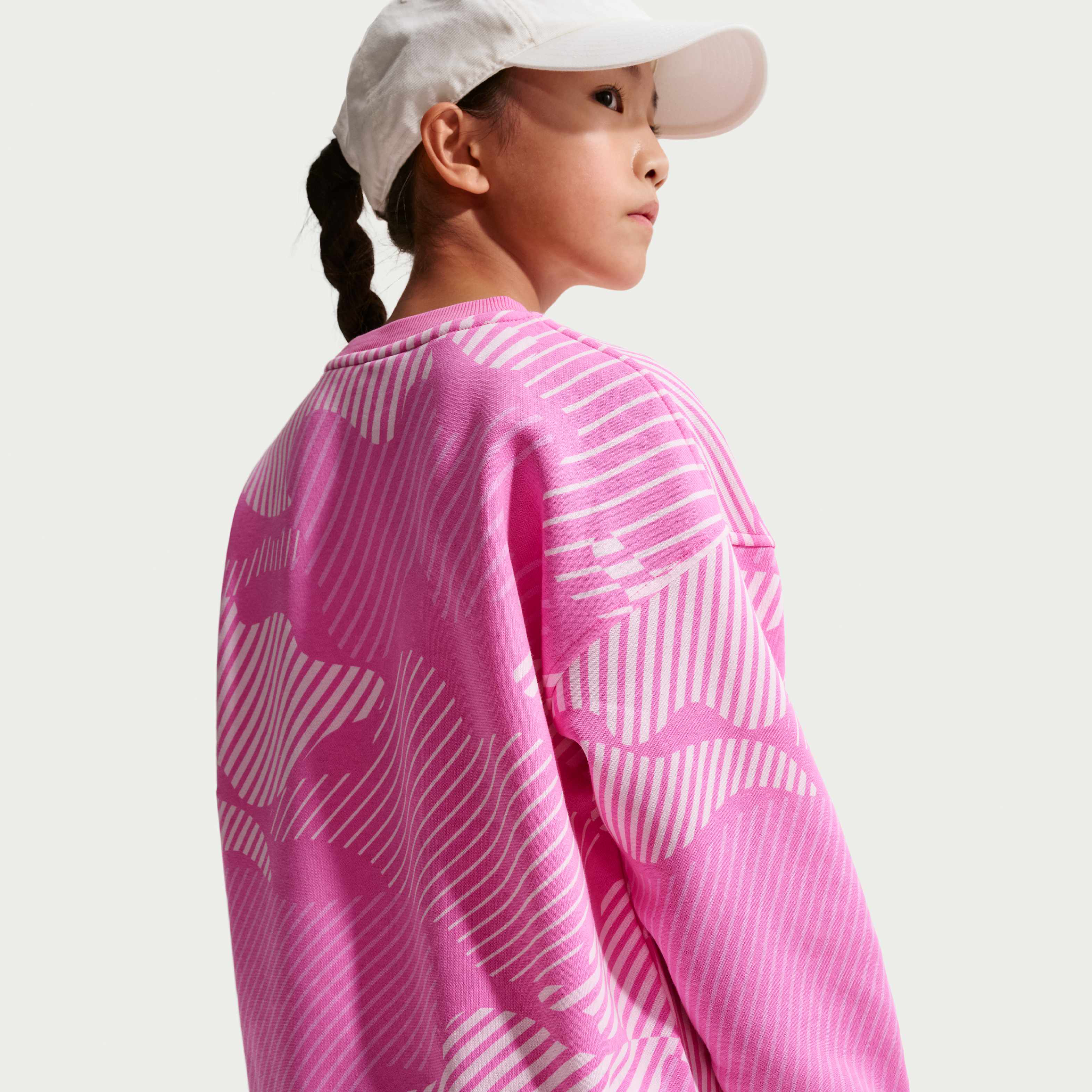 نايكي سبورتسوير كلوب فليس image number 1