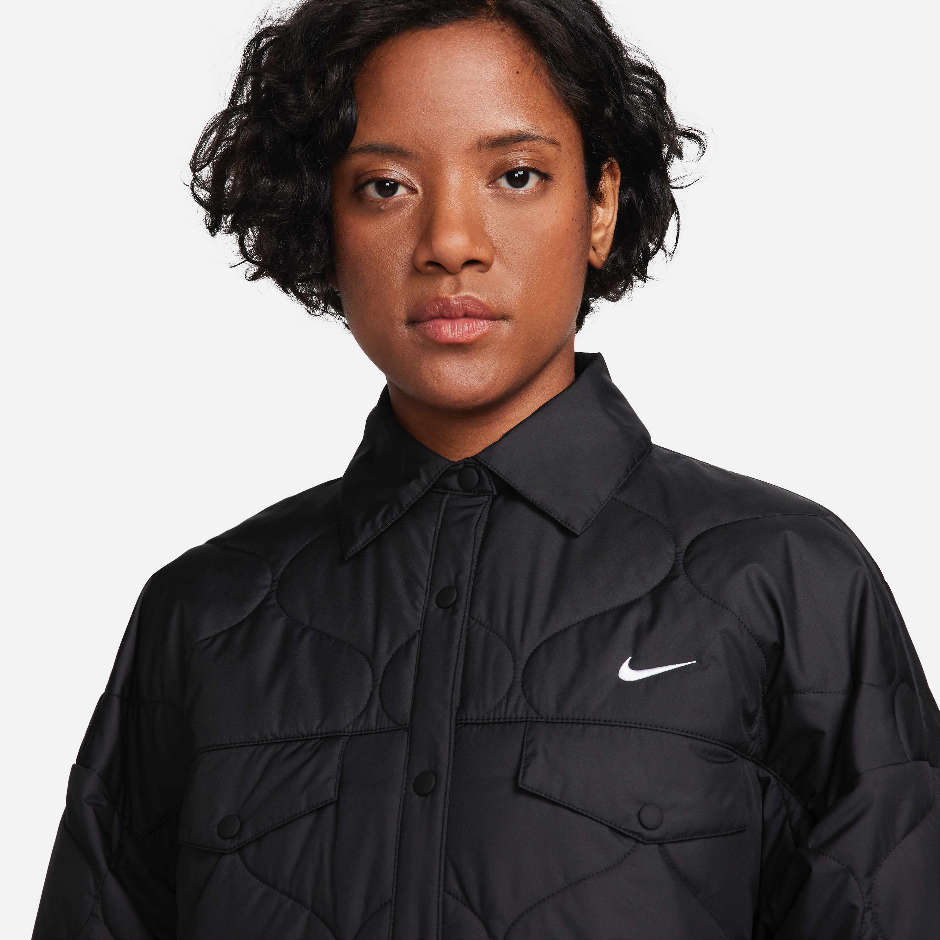 Nike Sportswear Essential image number 3