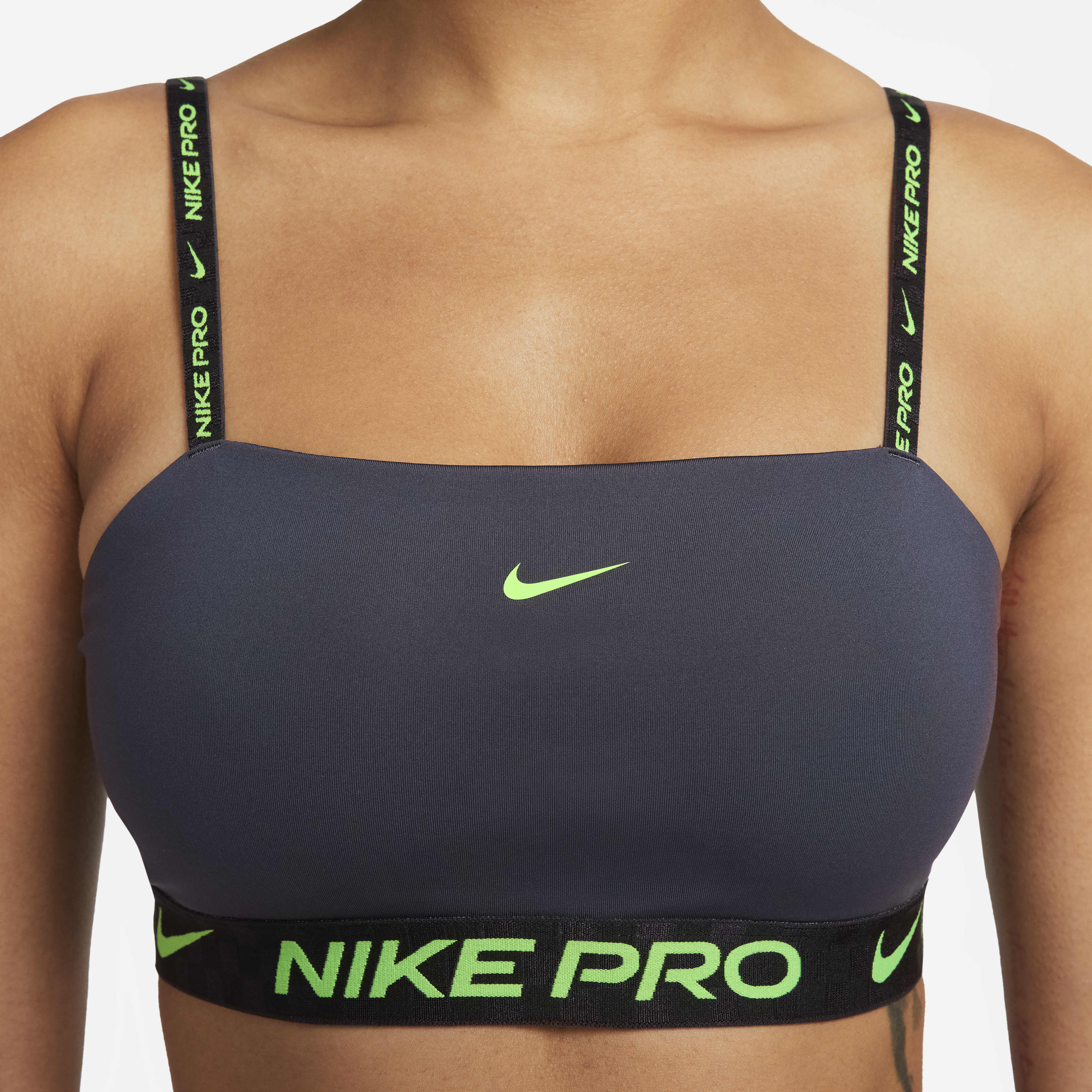 Nike Pro Indy image number 4