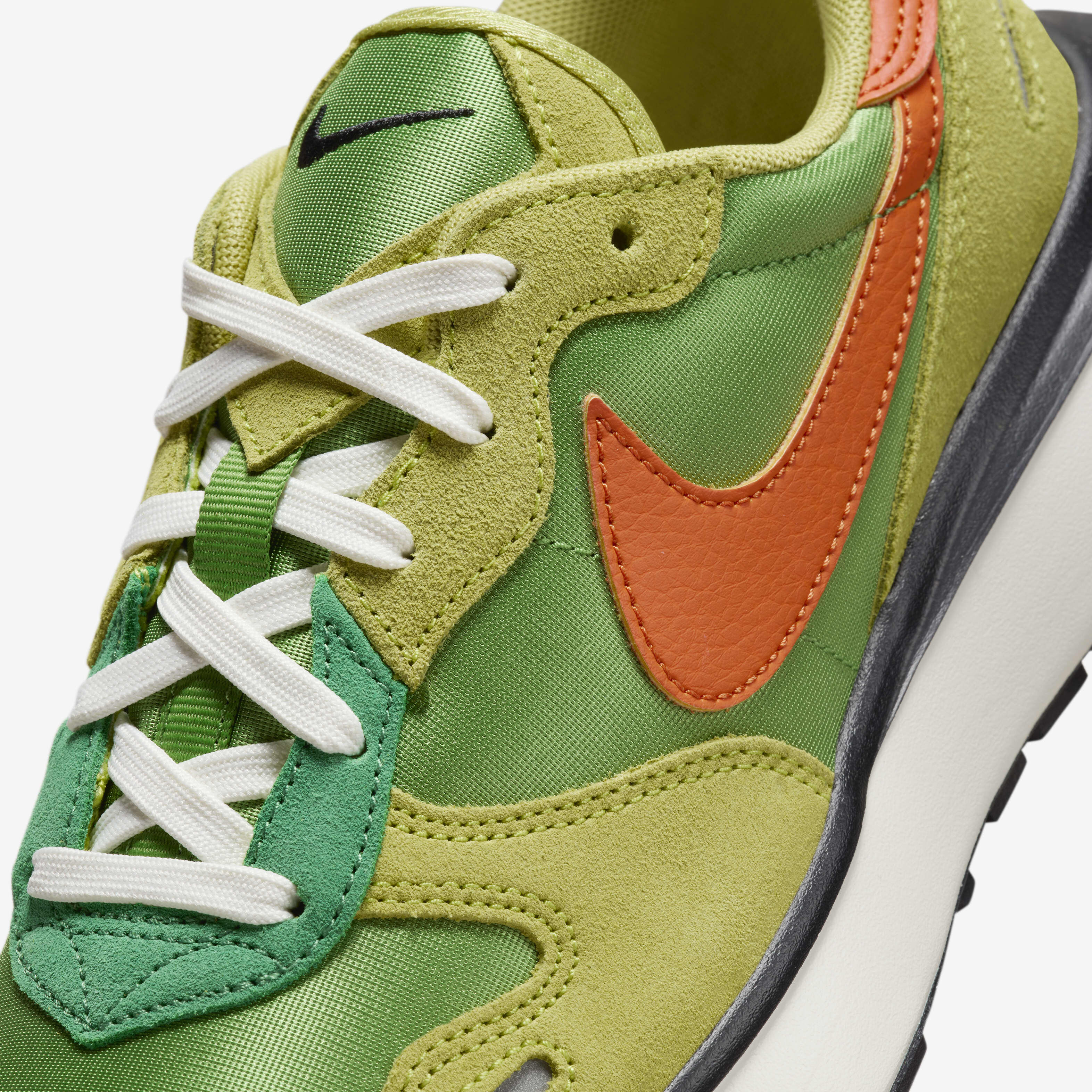 Buy Nike Phoenix Waffle Women s Shoes Nike Kuwait Official