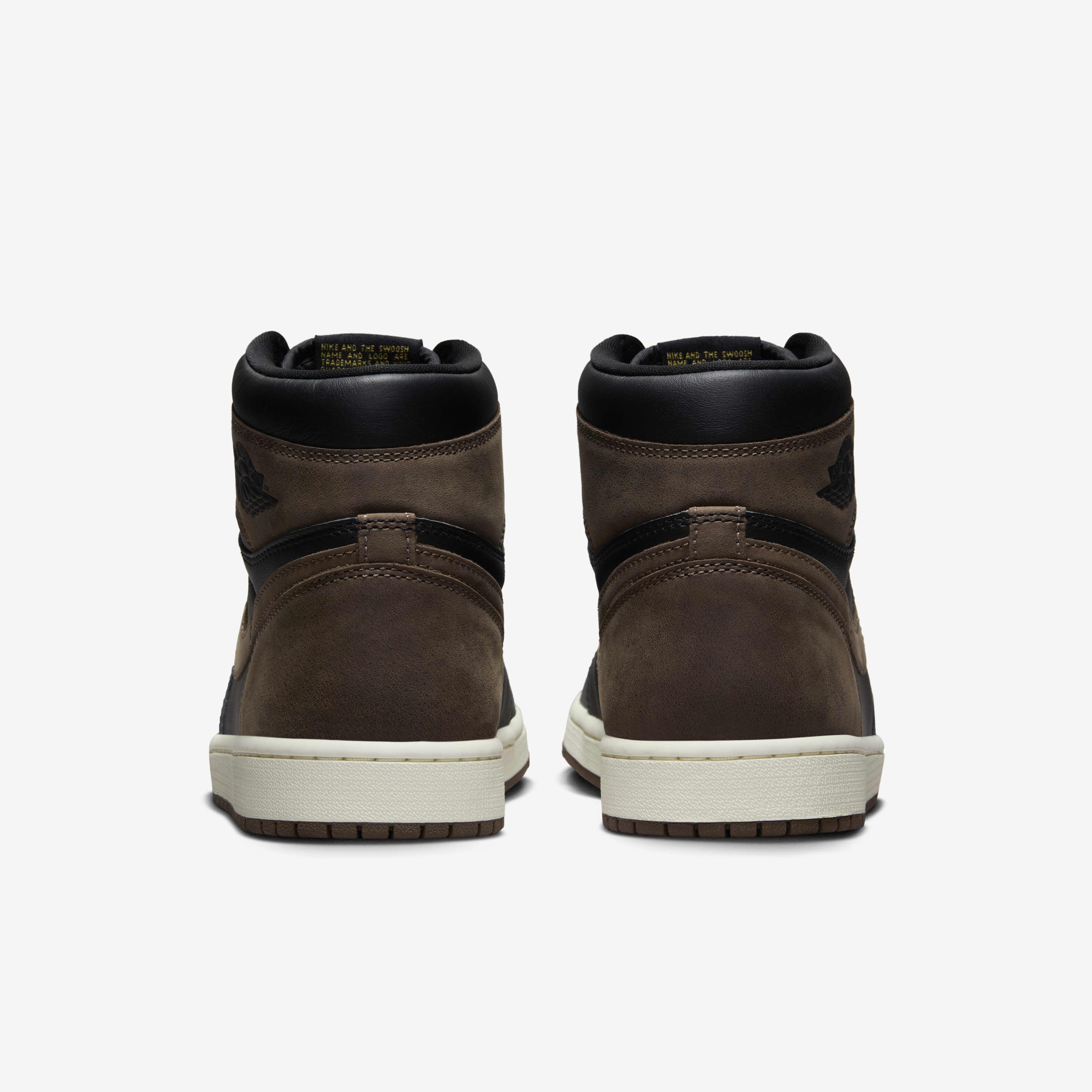 Air Jordan 1 Retro High OG image number 5
