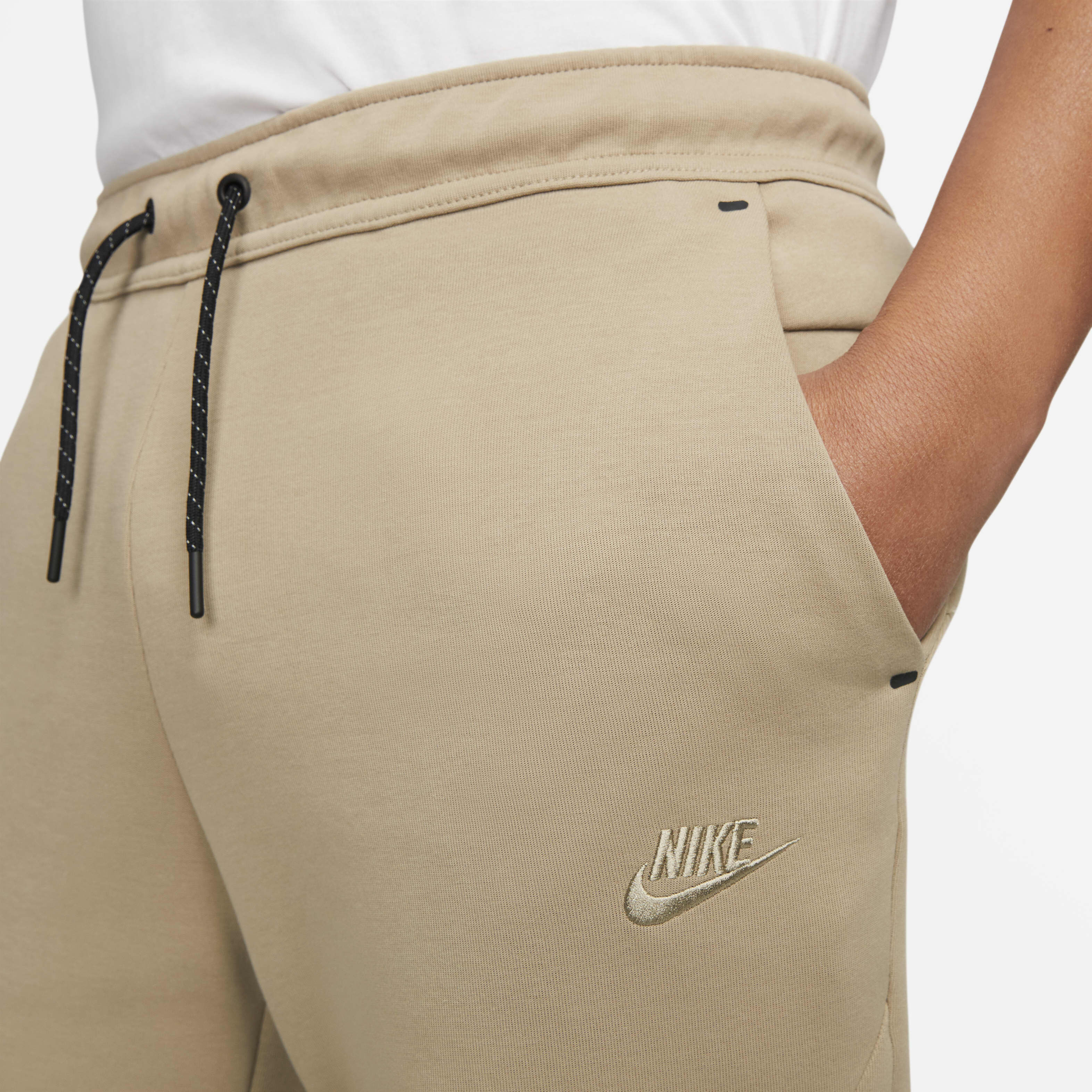 Nike Tech Fleece image number 2