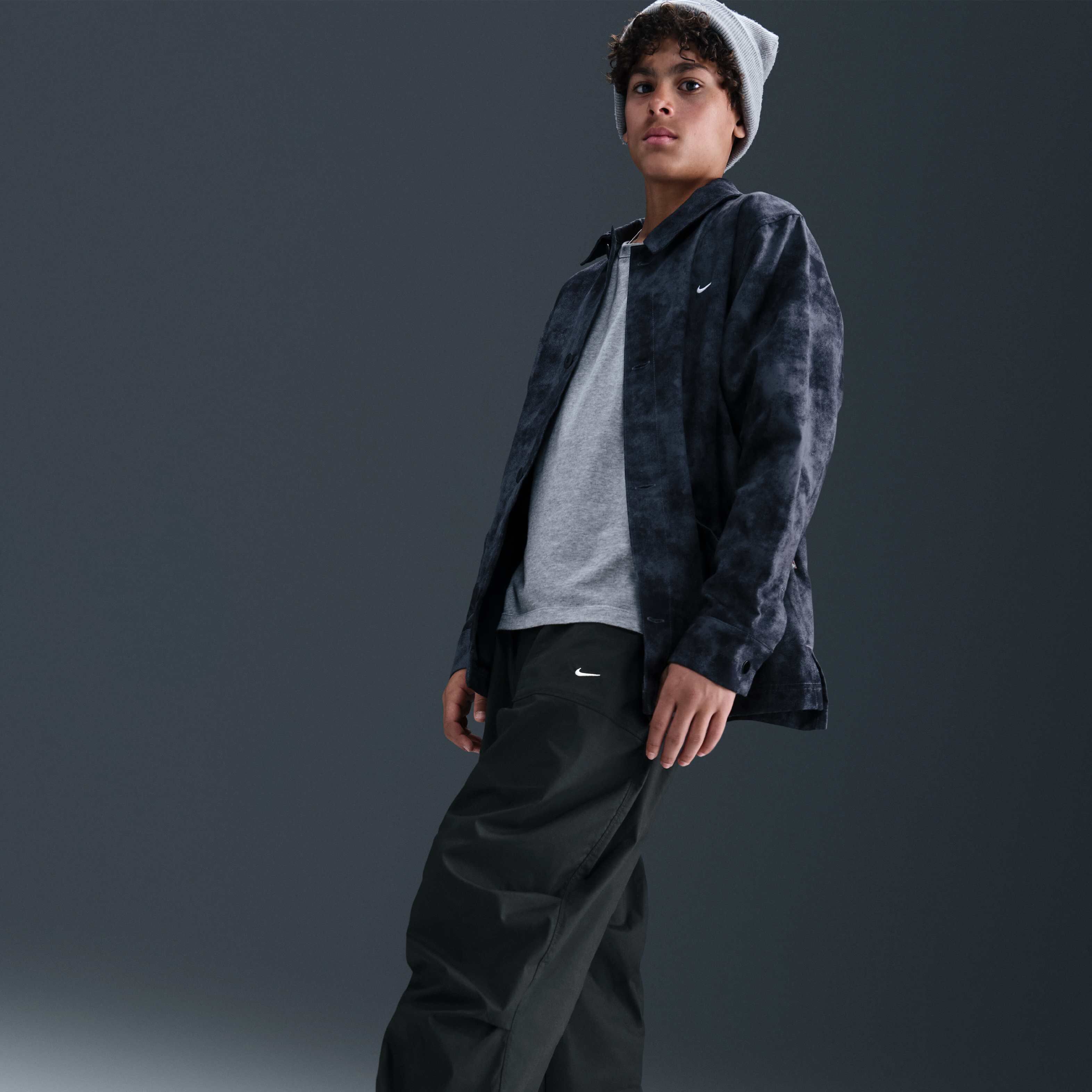 نايكي سبورتسوير ميترو جراوند image number 4