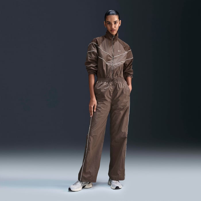 Nike Windrunner image number 3 Nike Windrunner image number 3