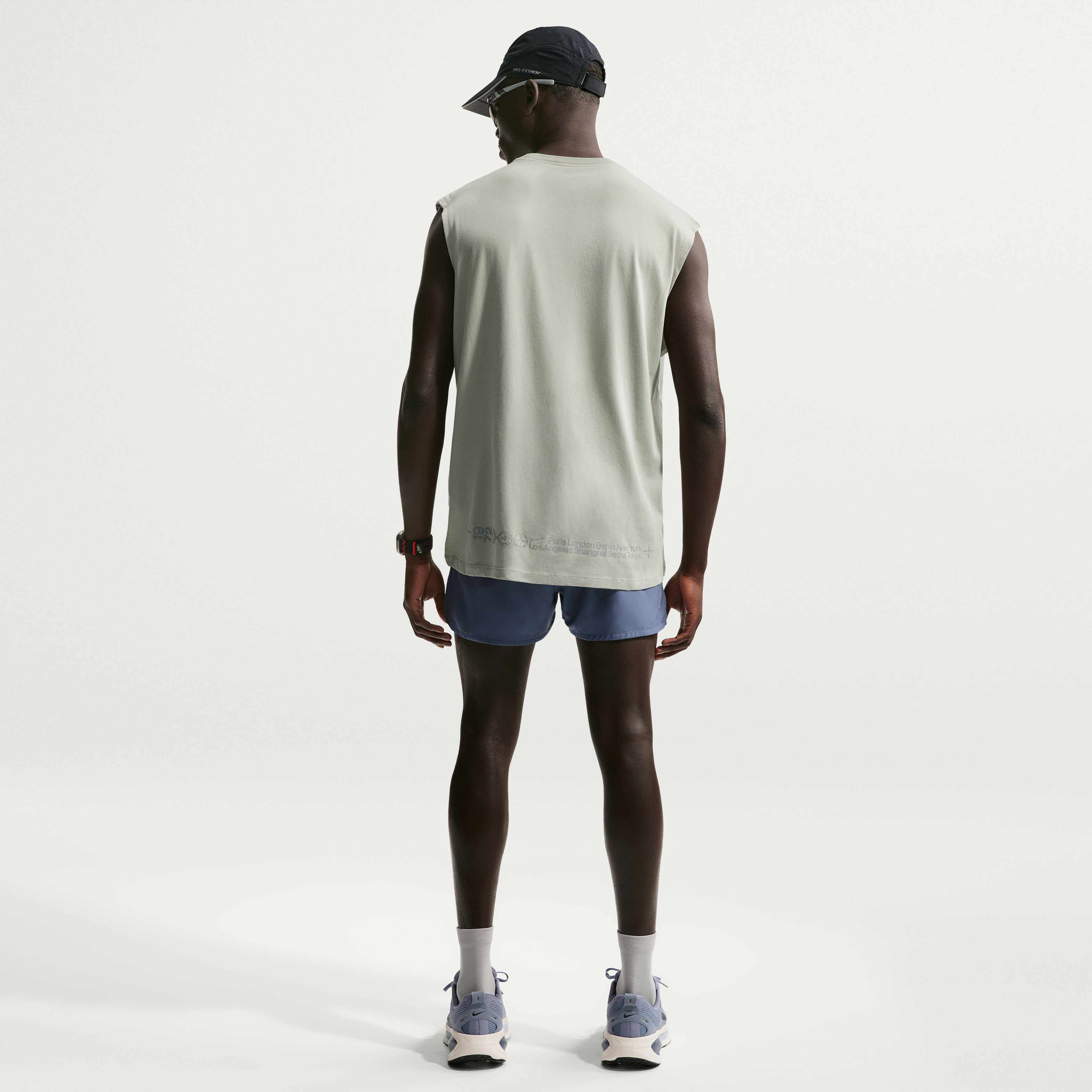 Nike image number 4