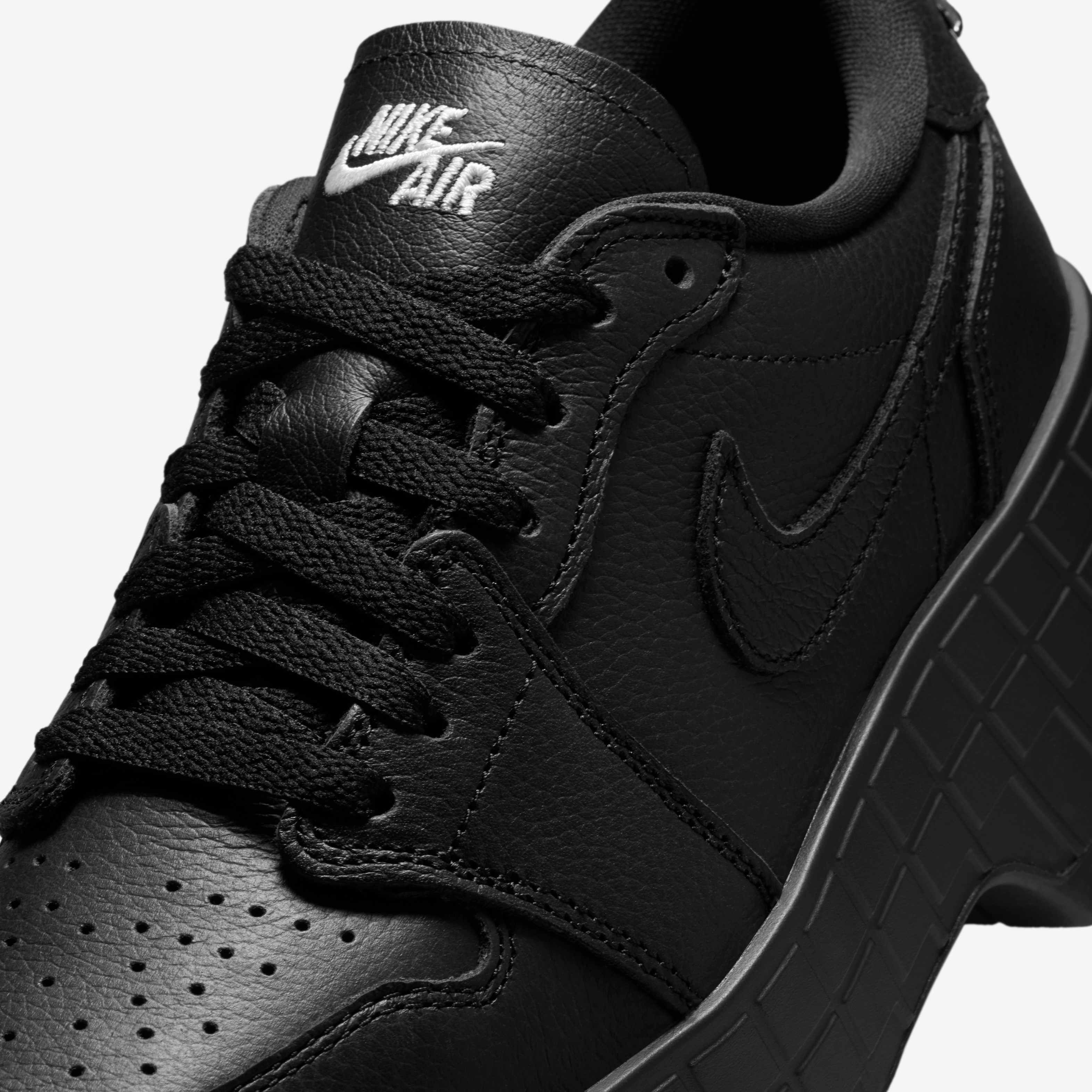 اير جوردن 1 بروكلين لو image number 6