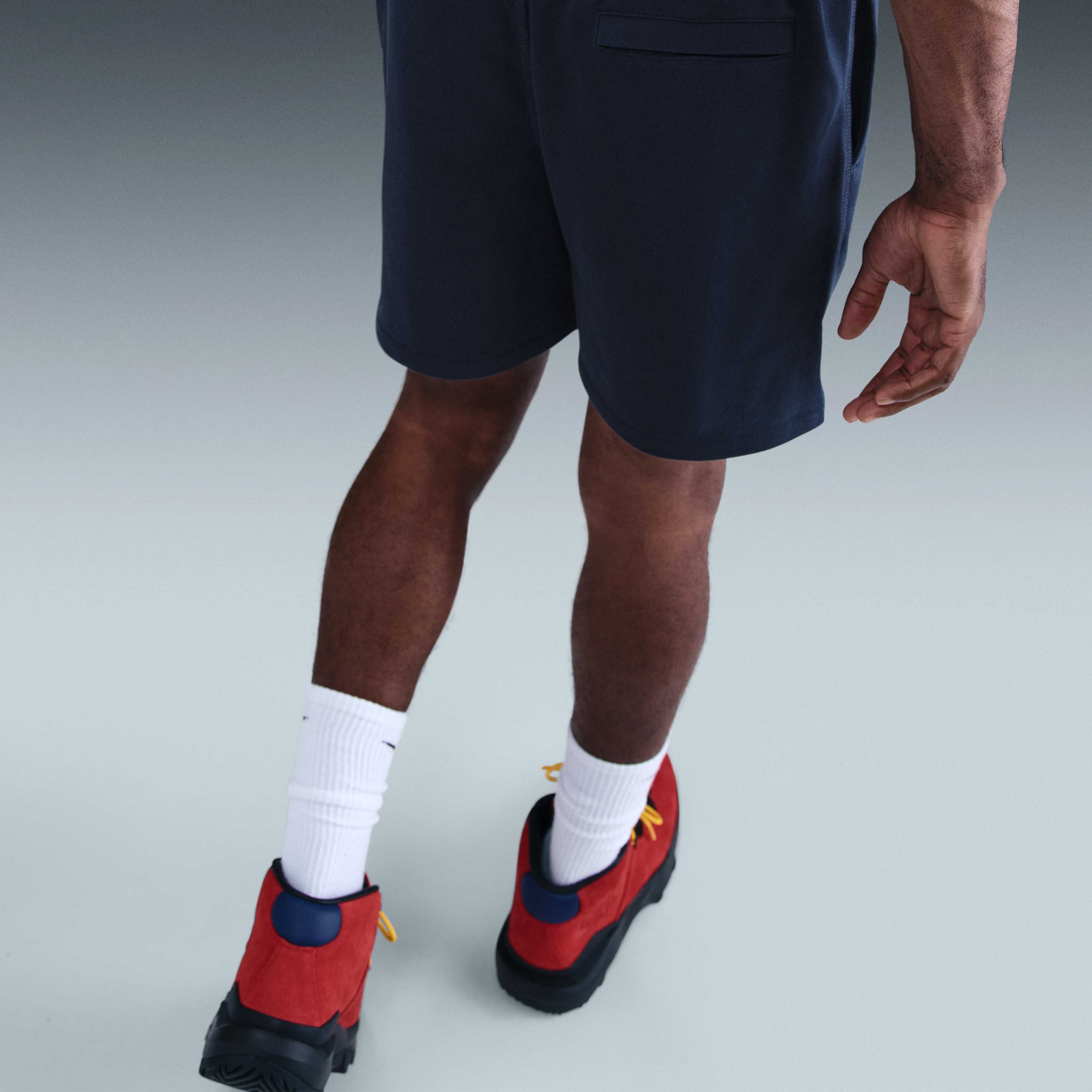 نايكي كلوب image number 2