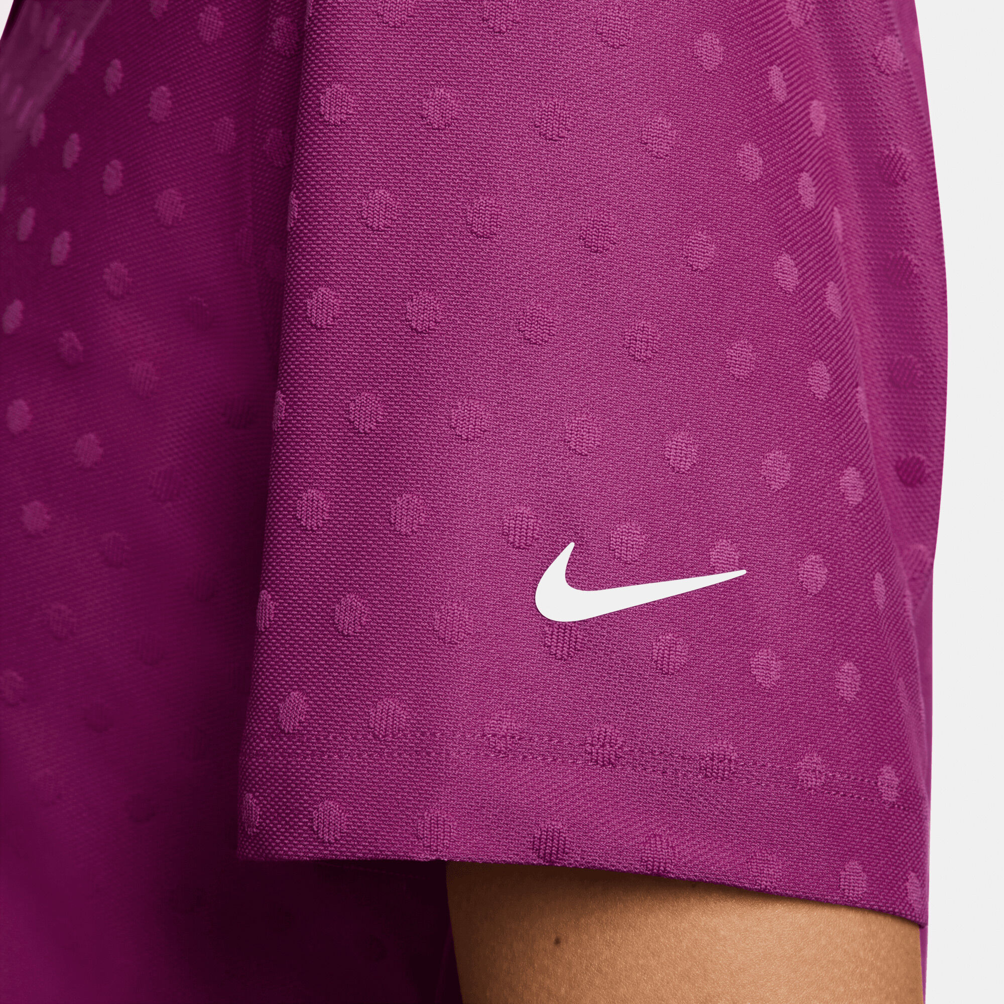 نايكي تور image number 2