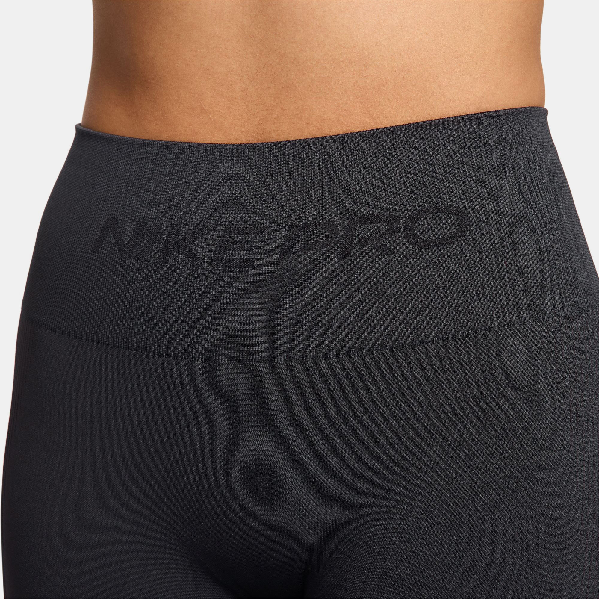Nike Pro Seamless image number 5