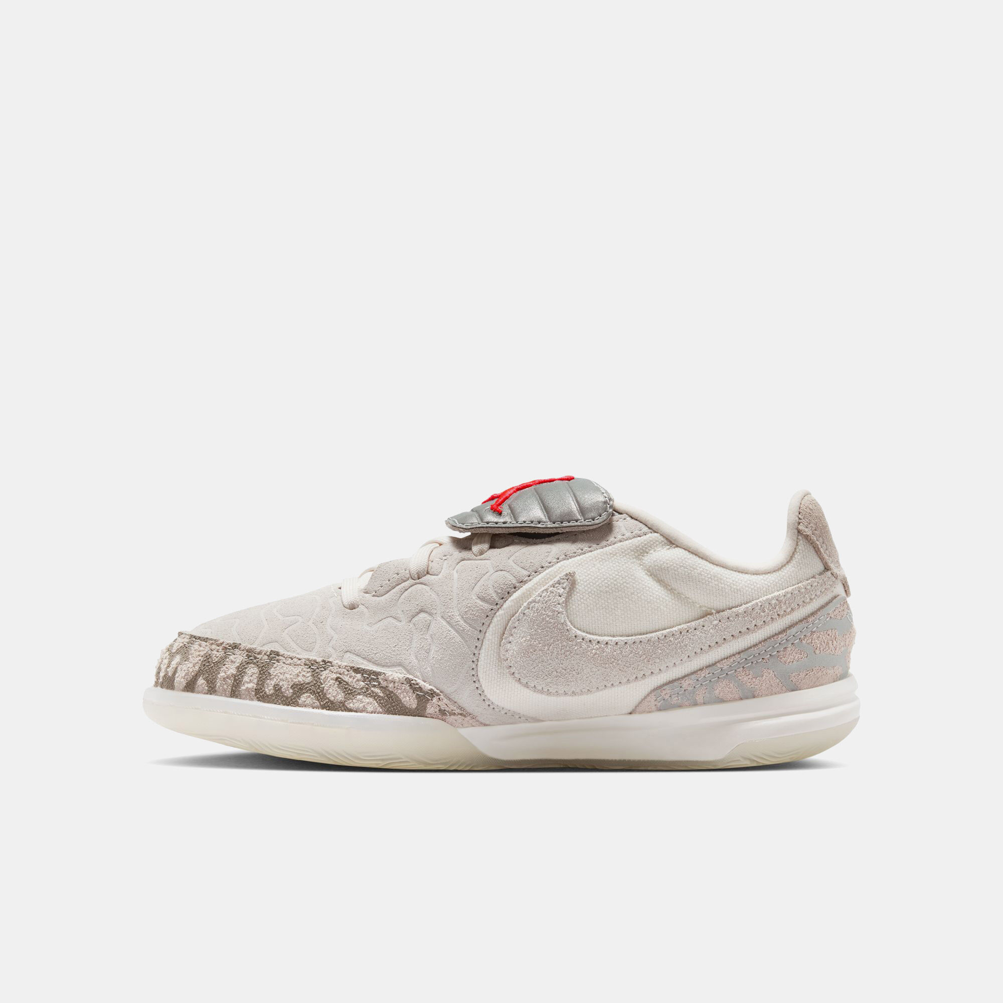 Jordan Jr. Tiempo Streetgato SE image number 4