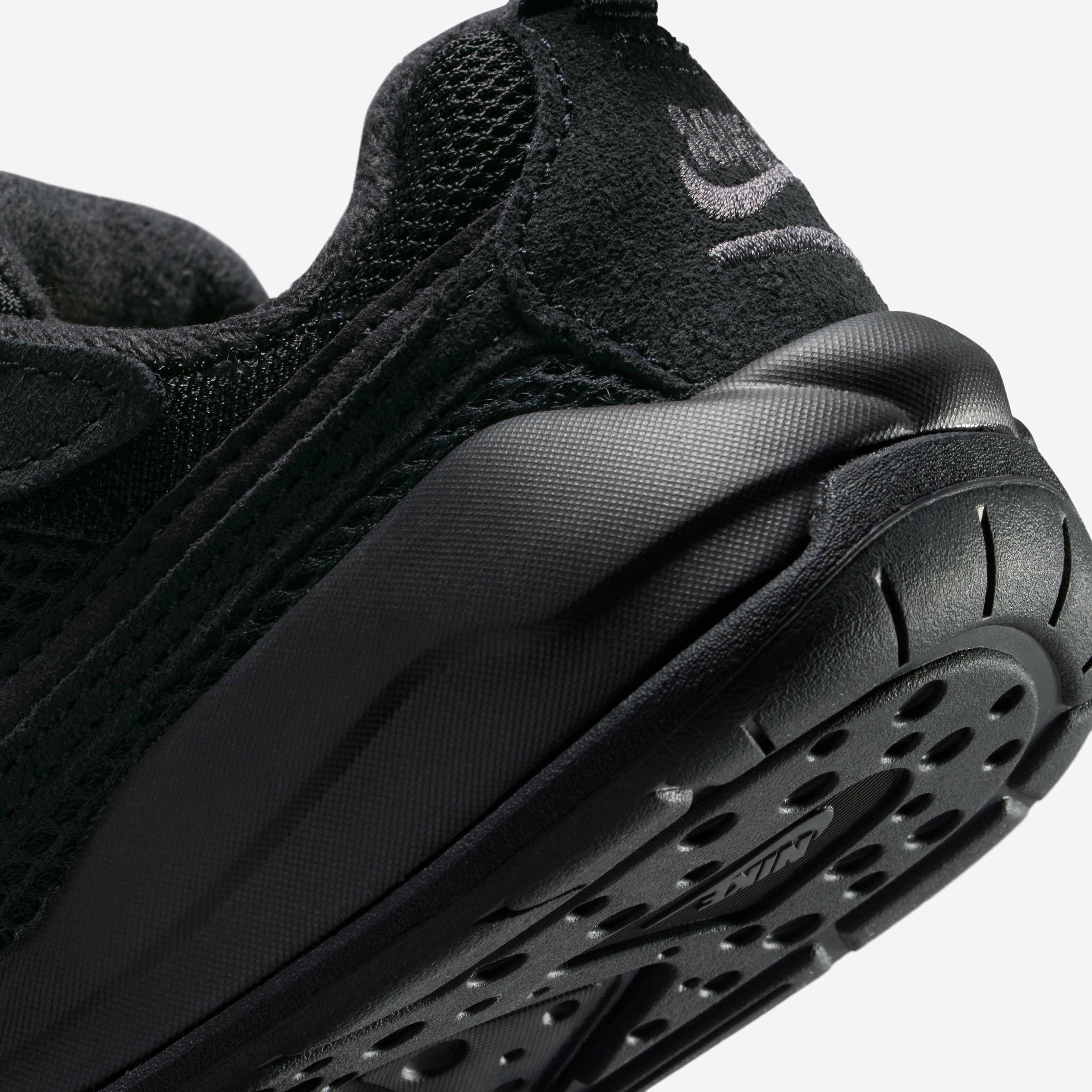 Jordan CMFT Era image number 7