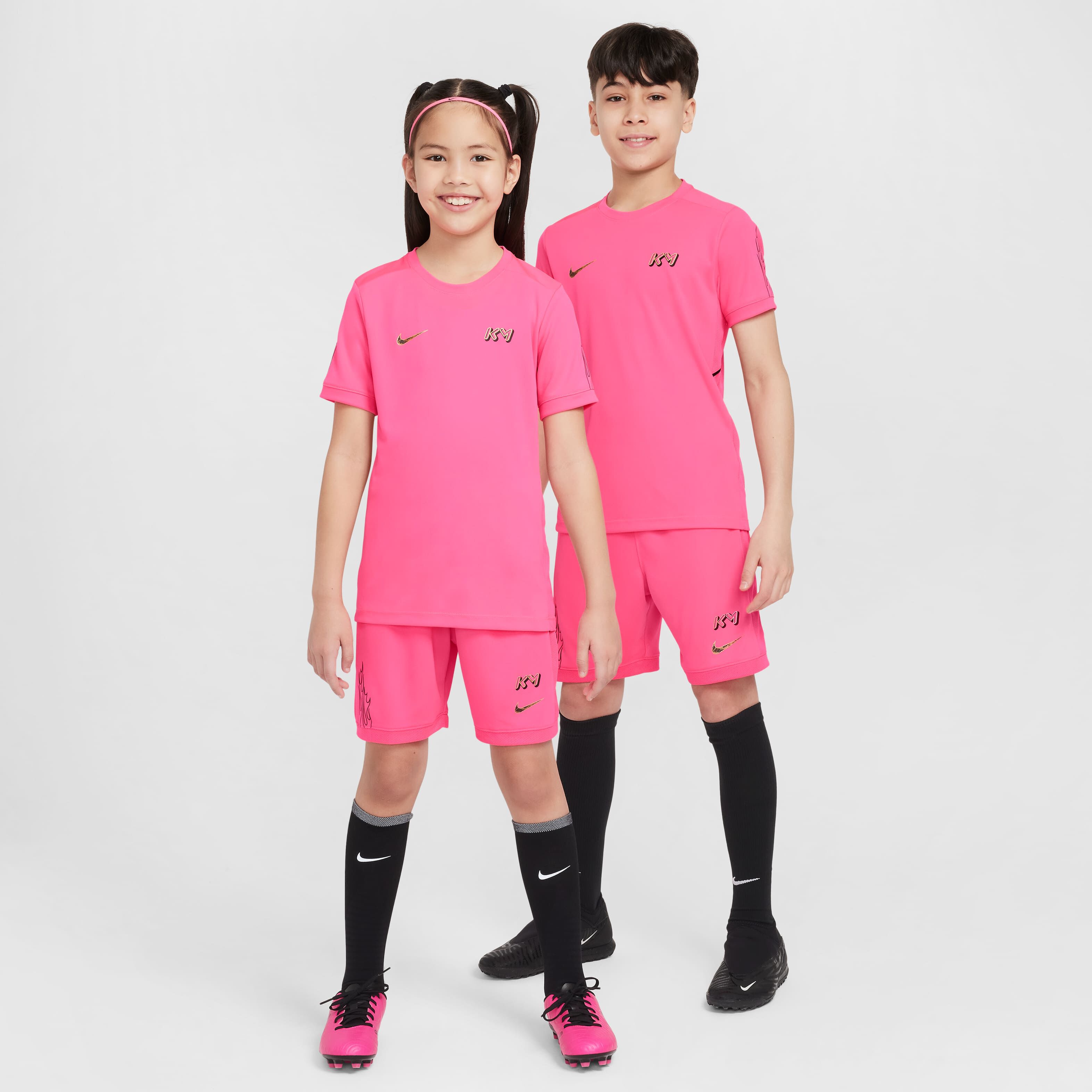 كيليان مبابي أكاديمي image number 8