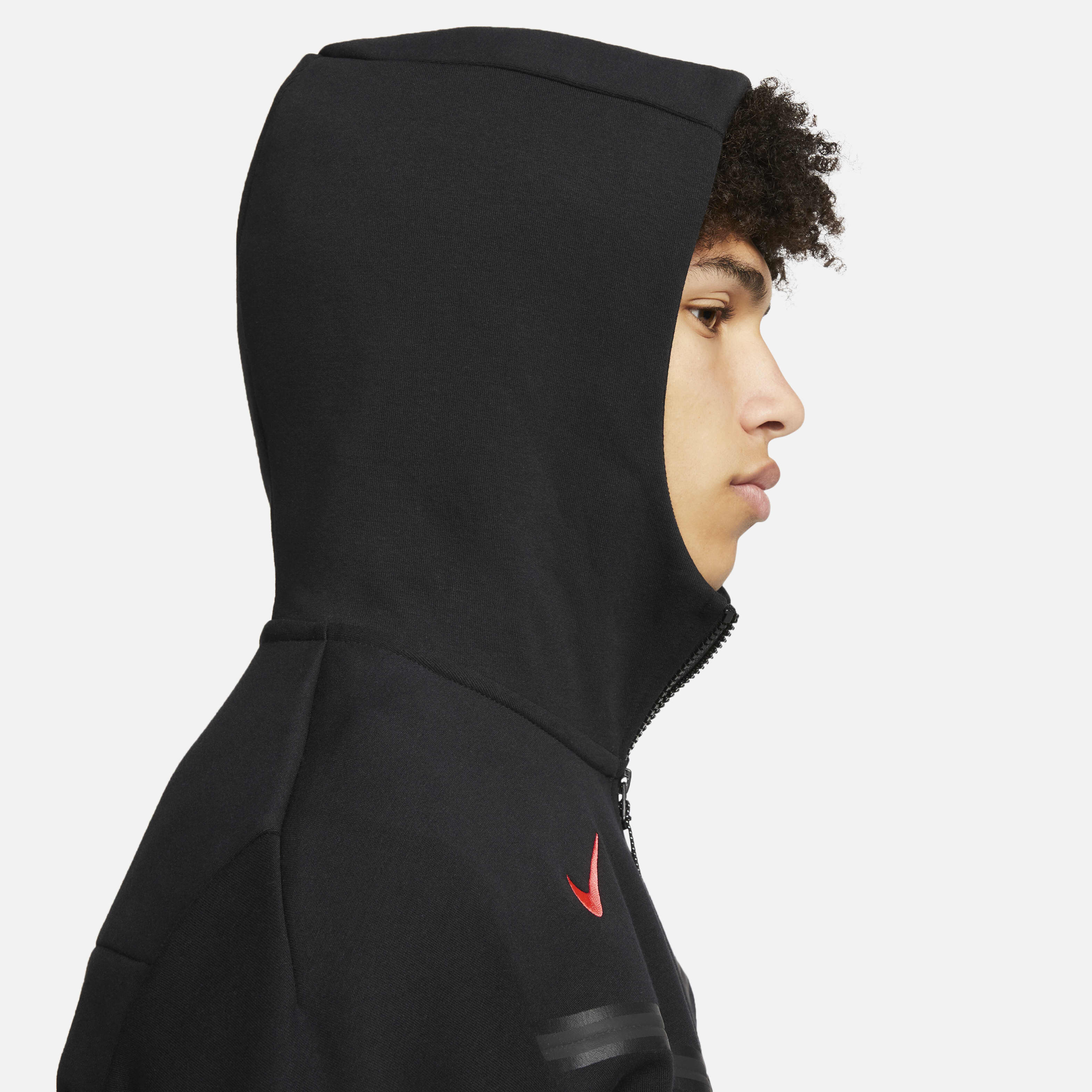 Liverpool F.C. Away Tech Fleece Windrunner image number 5