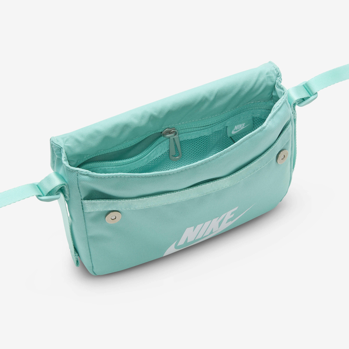 نايكي سبورتسوير image number 4 نايكي سبورتسوير image number 4