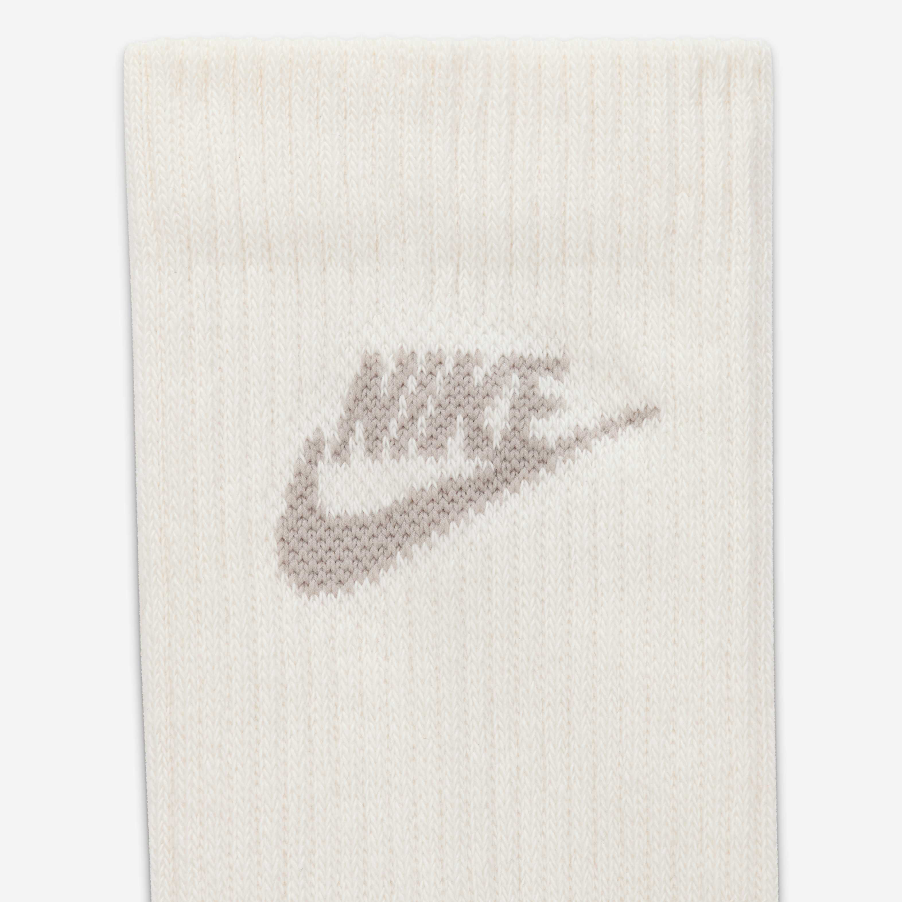 Nike Everyday Elevated image number 3