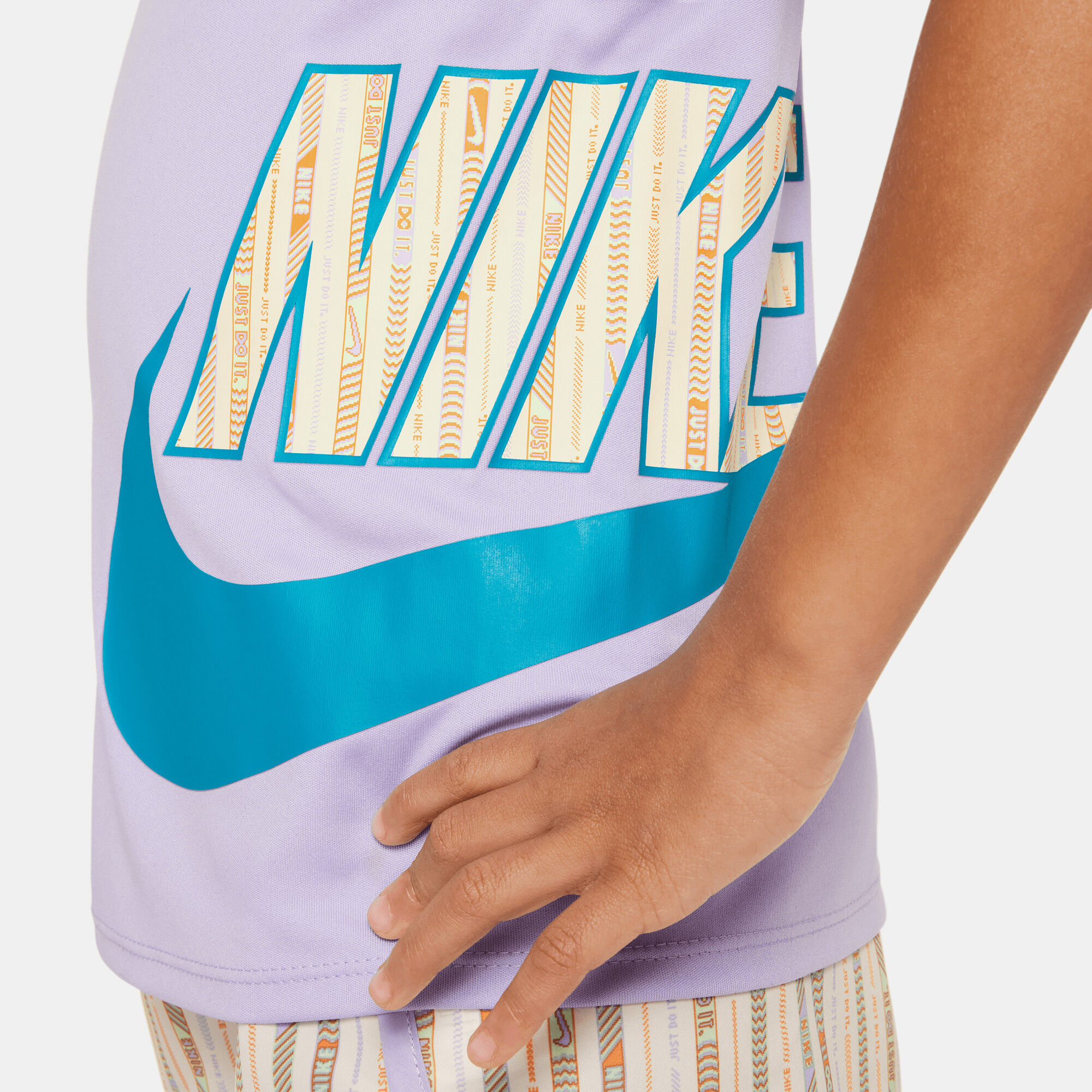 Nike Dri-FIT Happy Camper image number 5