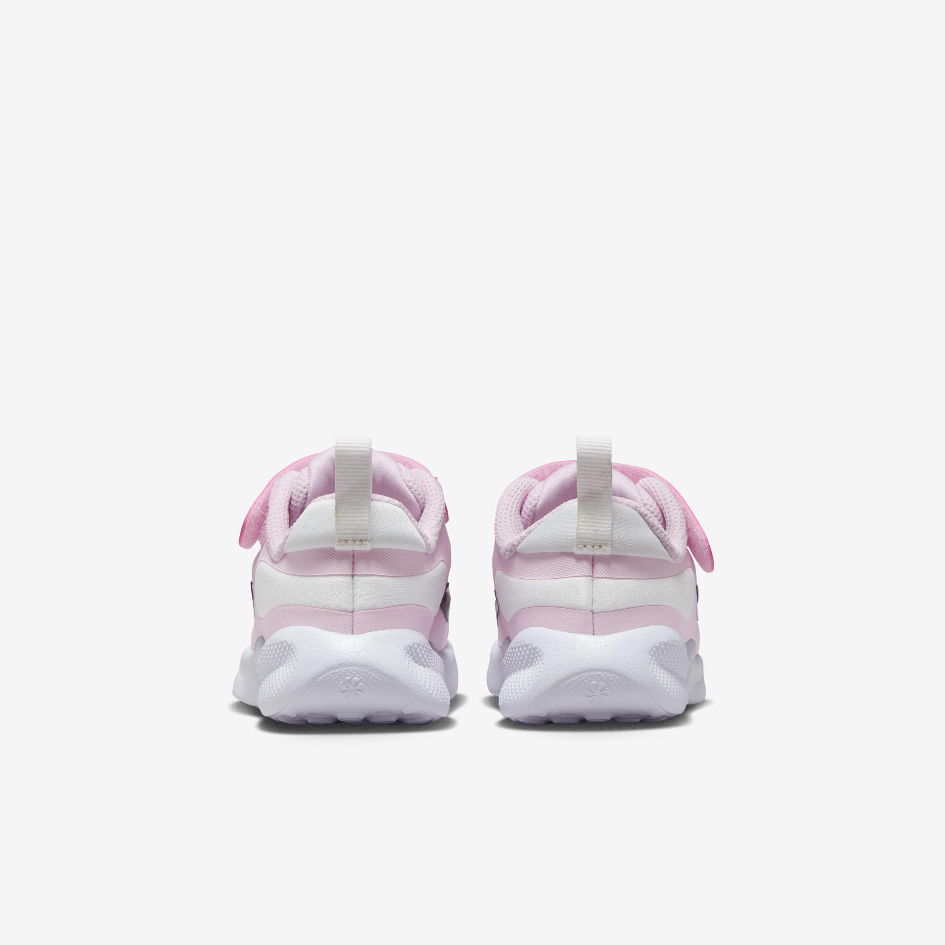 Nike Revolution 7 image number 5