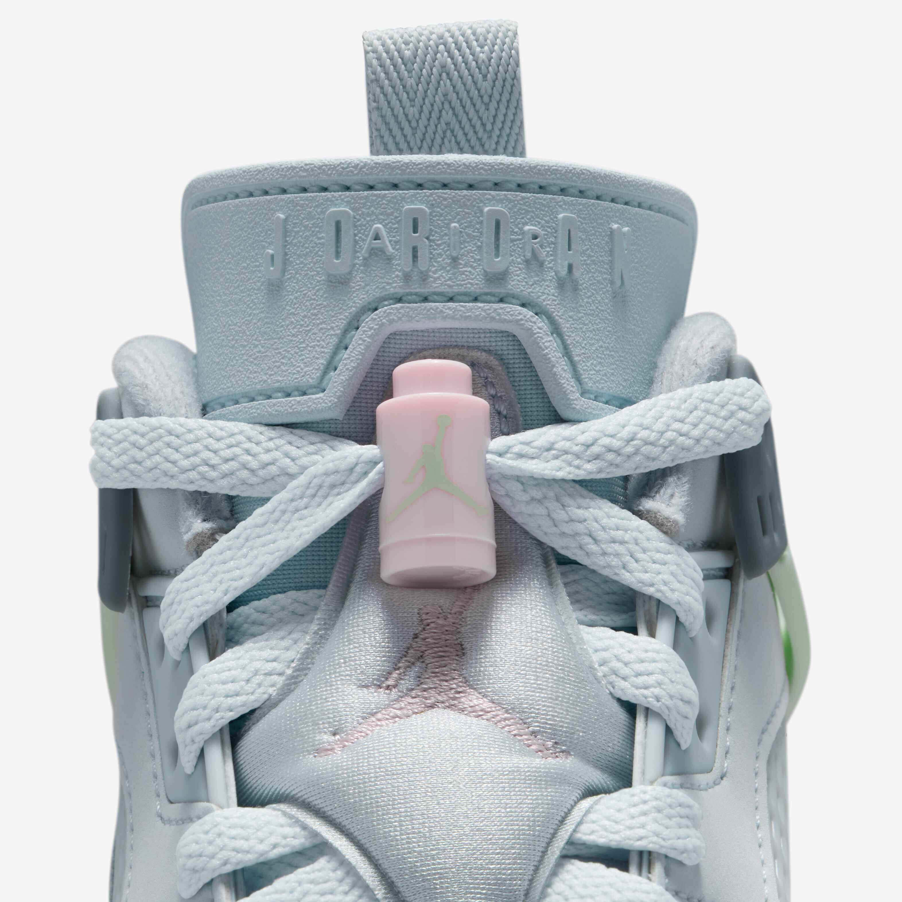 Jordan Spizike Low image number 8