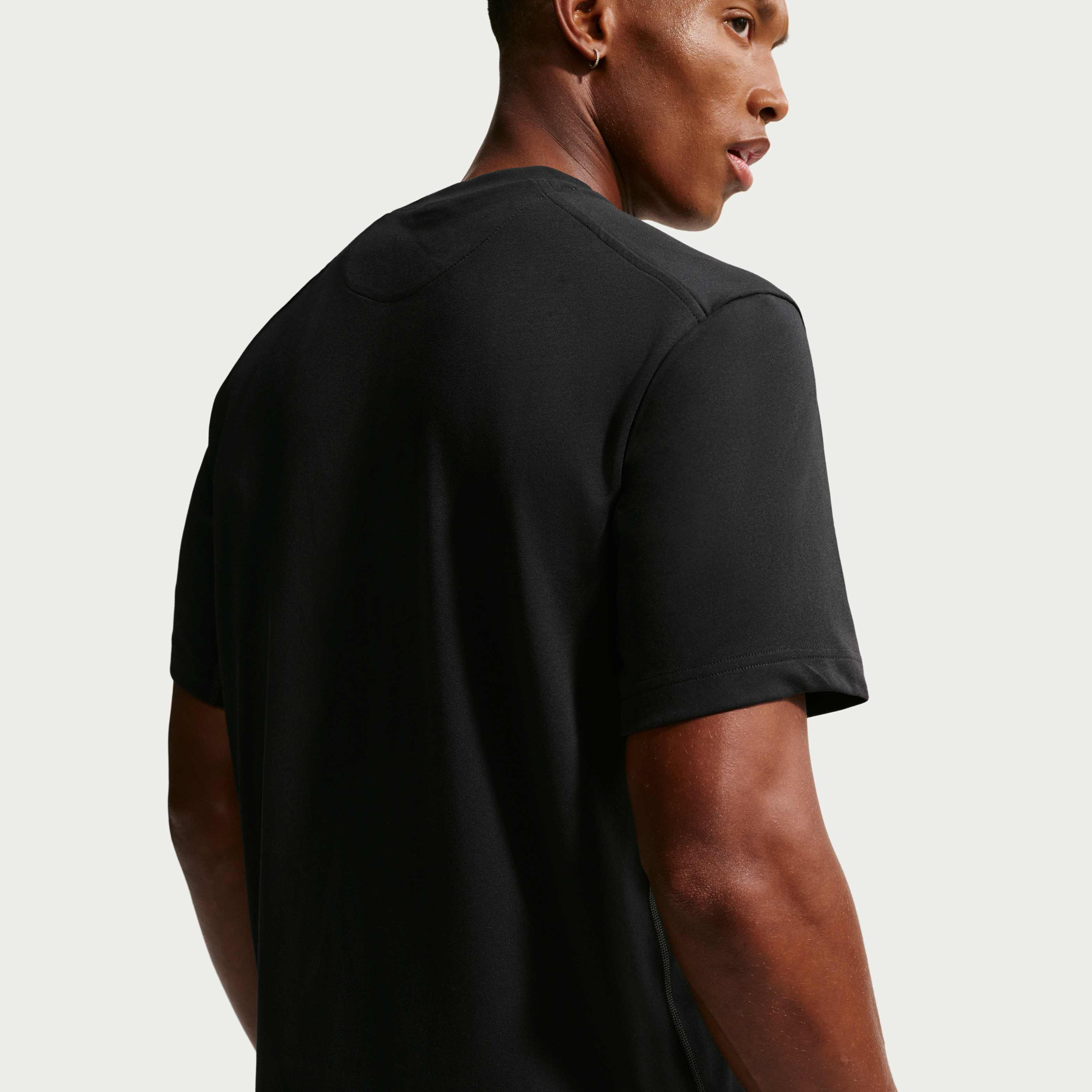 Nike Primary image number 1