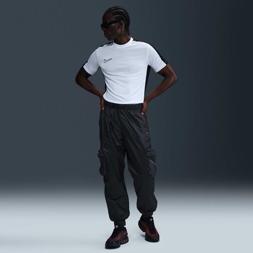 ليفربول تك سبيشال اديشن