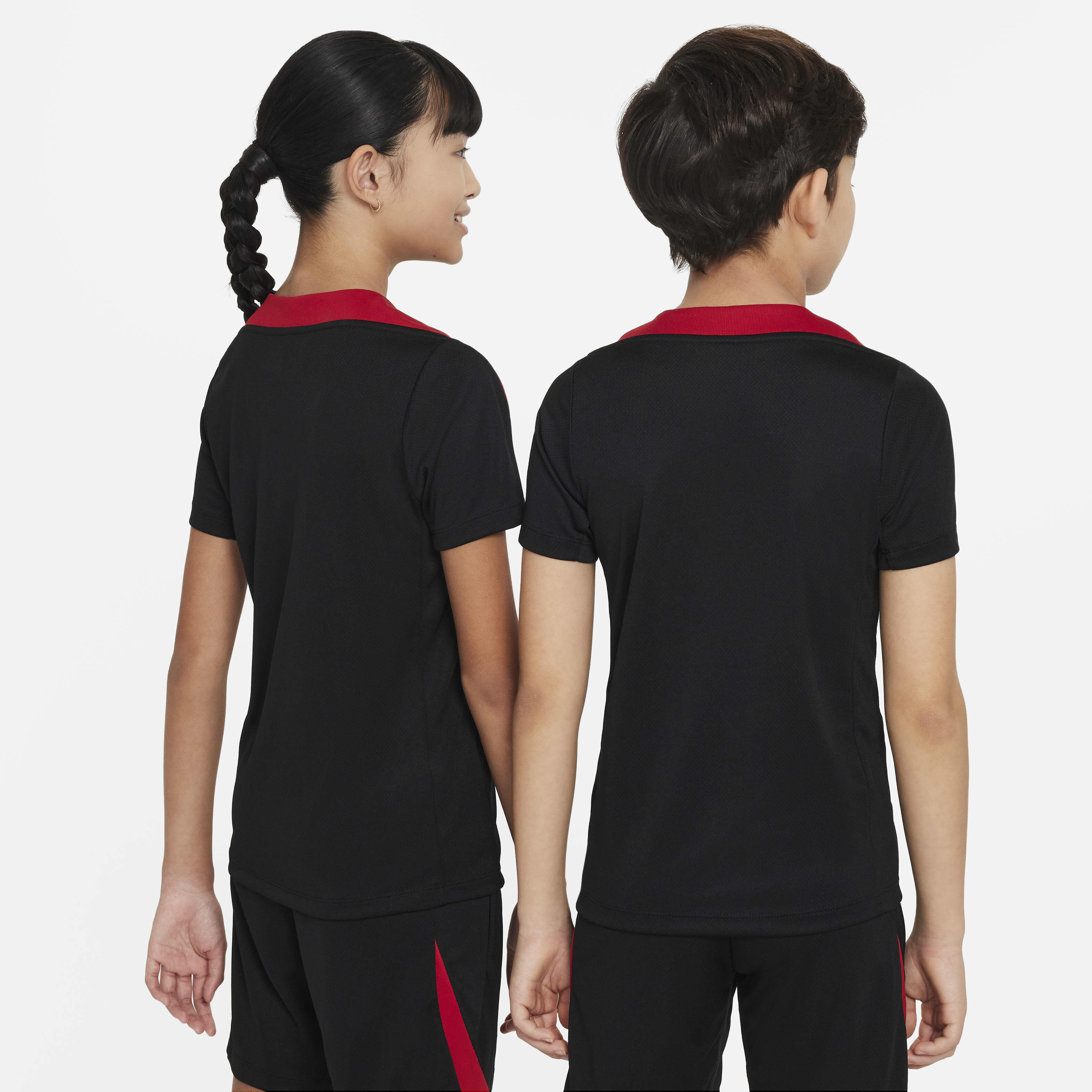 Liverpool F.C. Strike image number 1