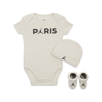 طقم من ثلاث قطع جوردن باريس سان-جيرمان بوكسد