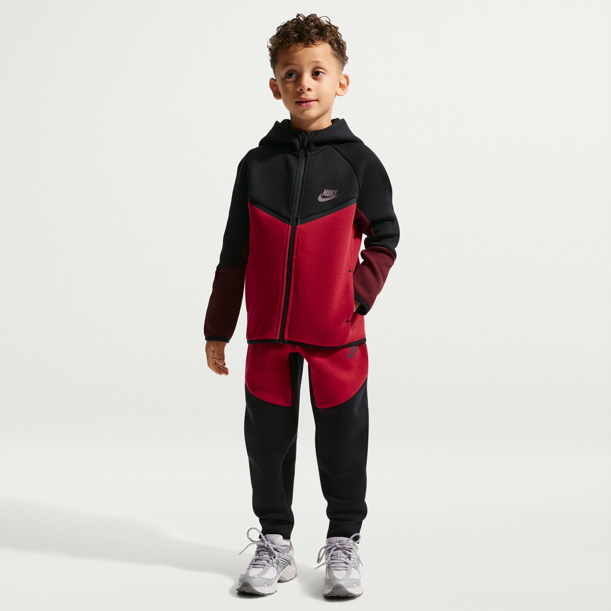 Nike Sportswear image number 0