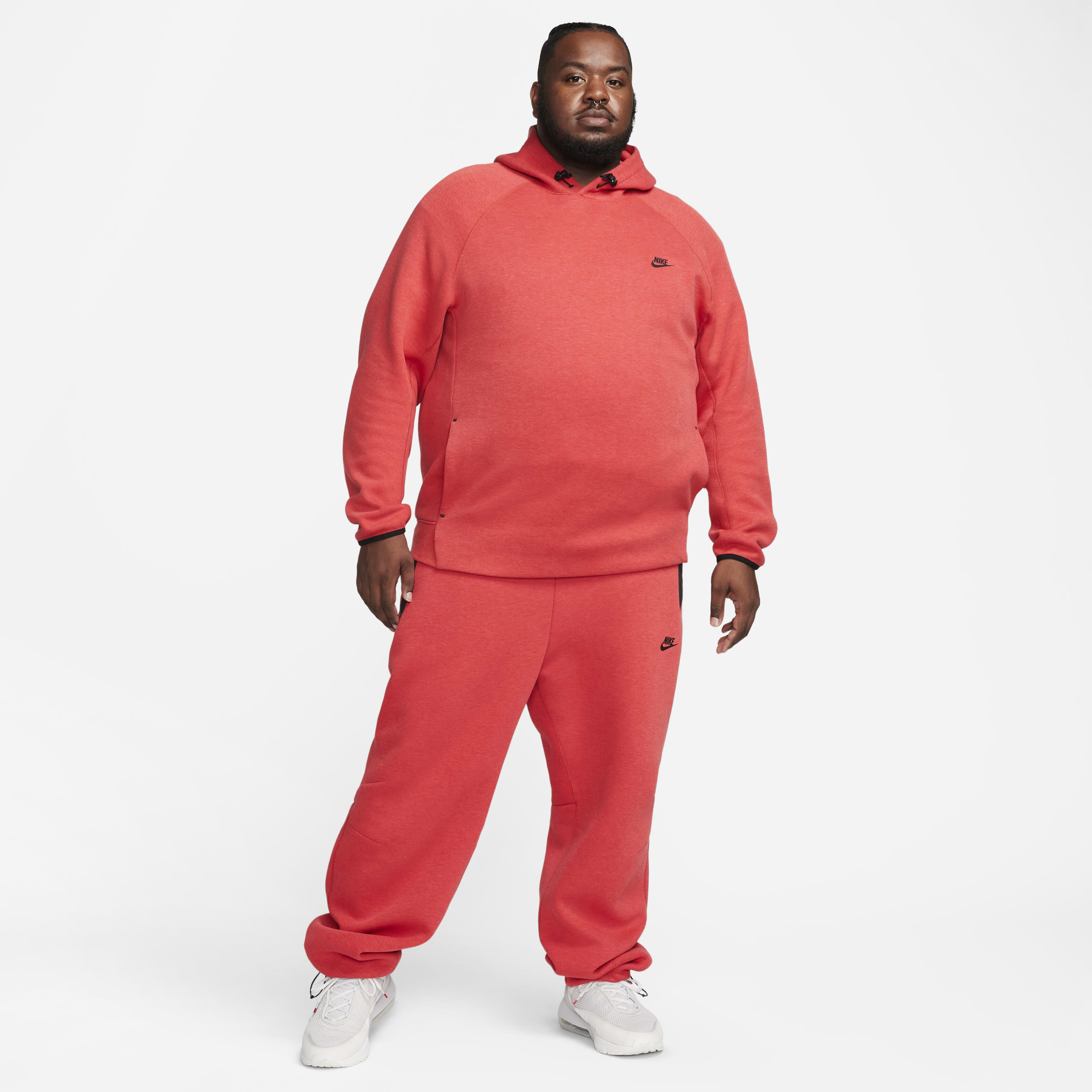 Nike Sportswear Tech Fleece image number 16