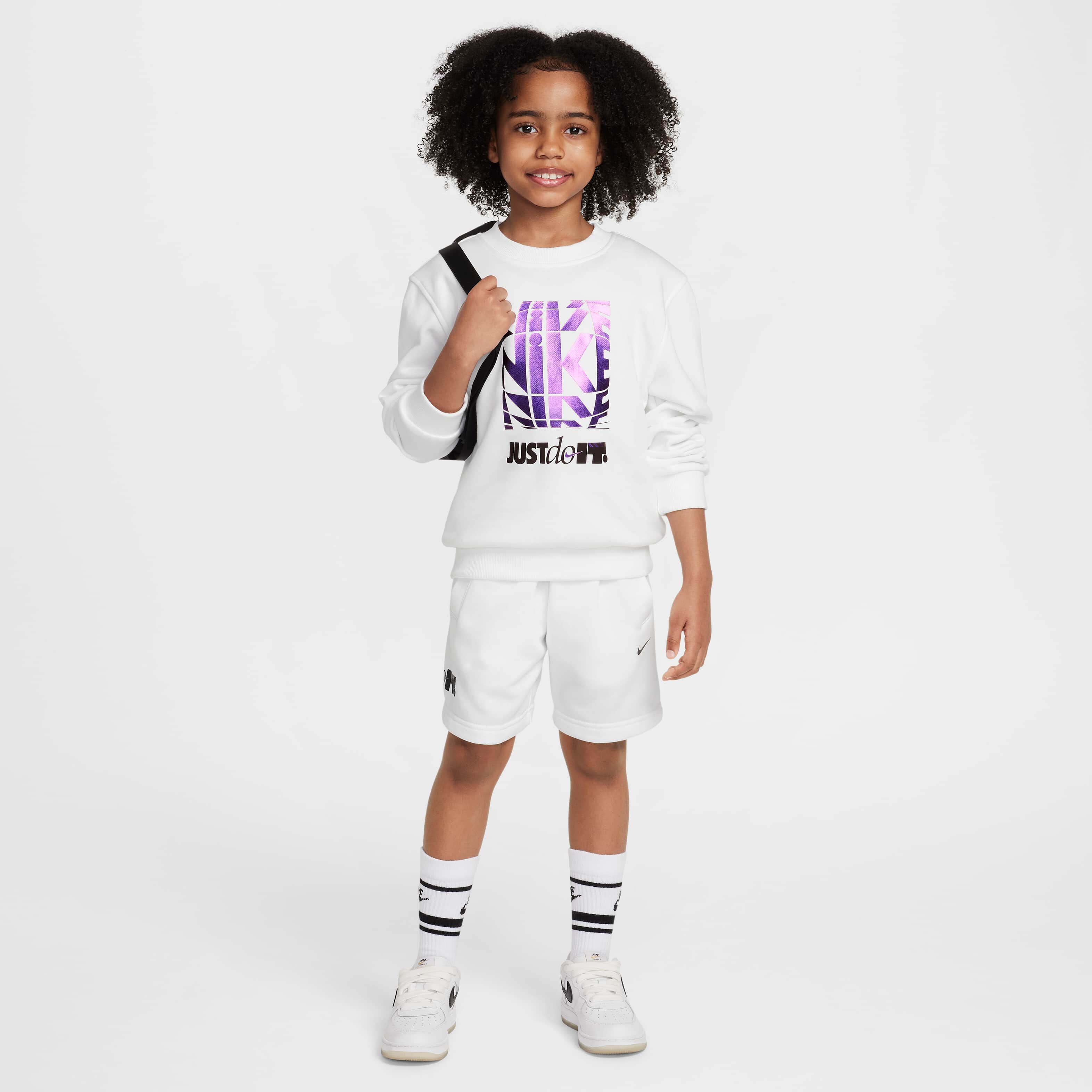 Nike Sportswear Club image number 7