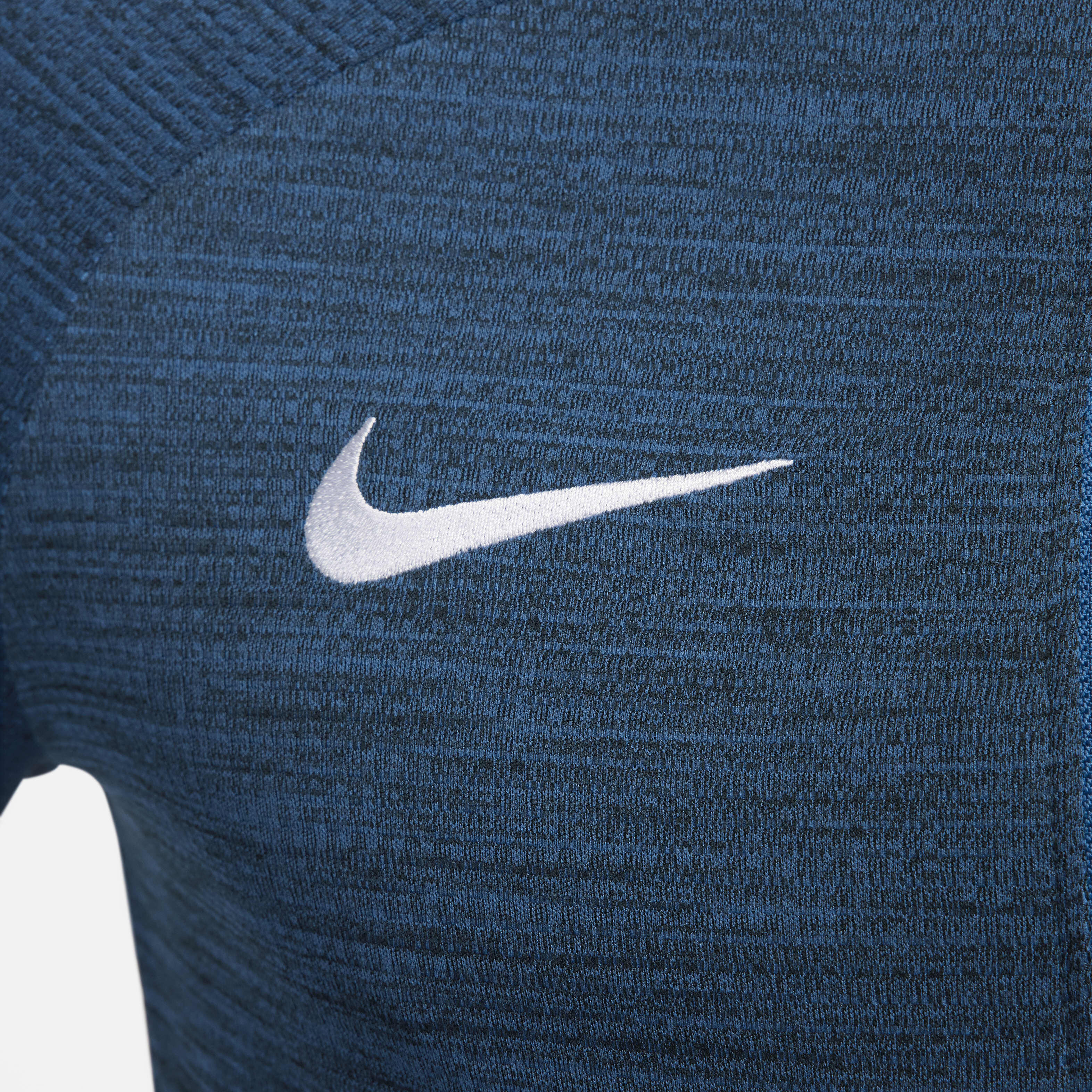 نايكي أكاديمي image number 3