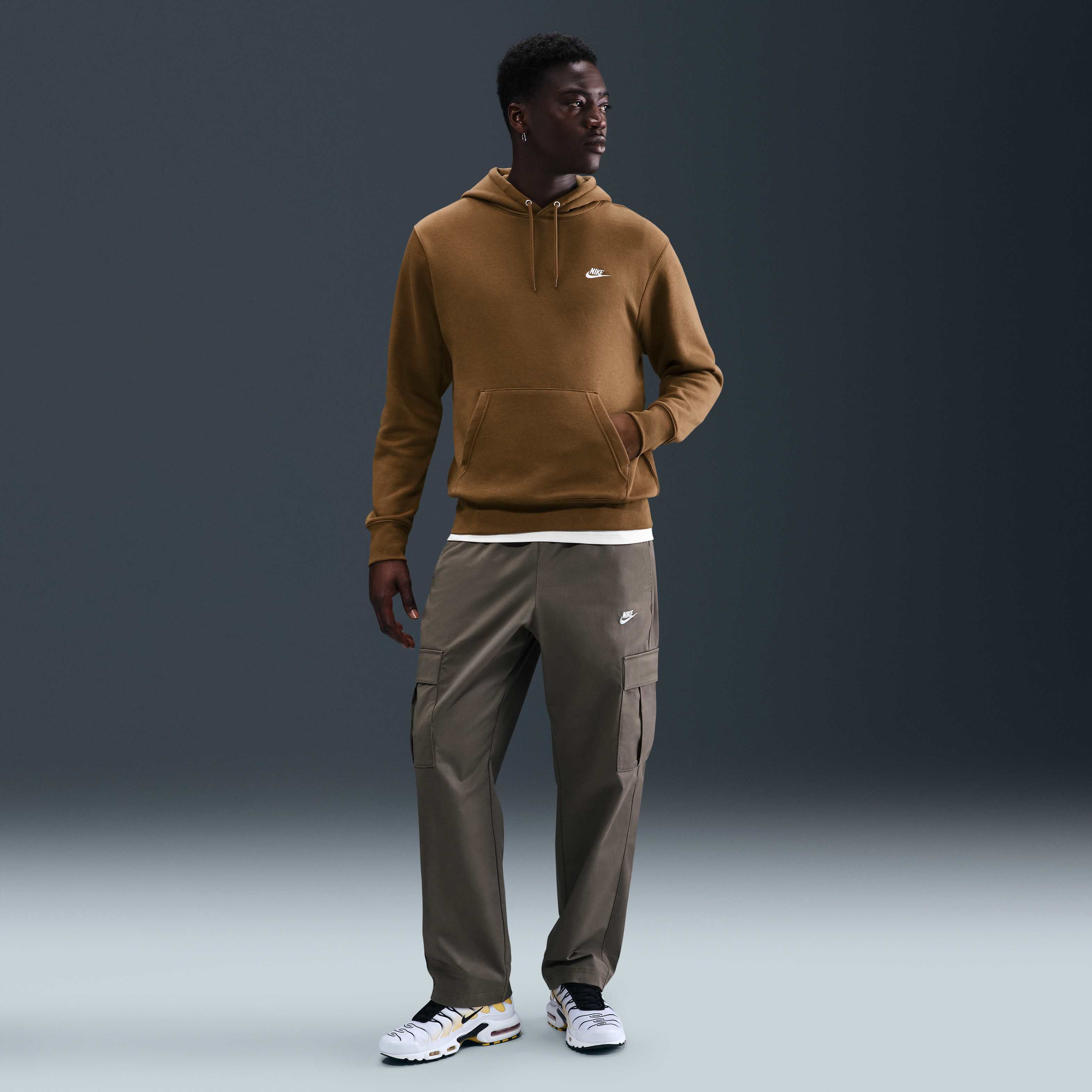 Nike Club image number 3