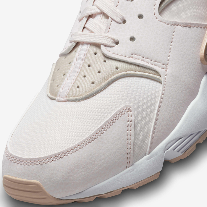 Nike Air Huarache image number 7 Nike Air Huarache image number 7